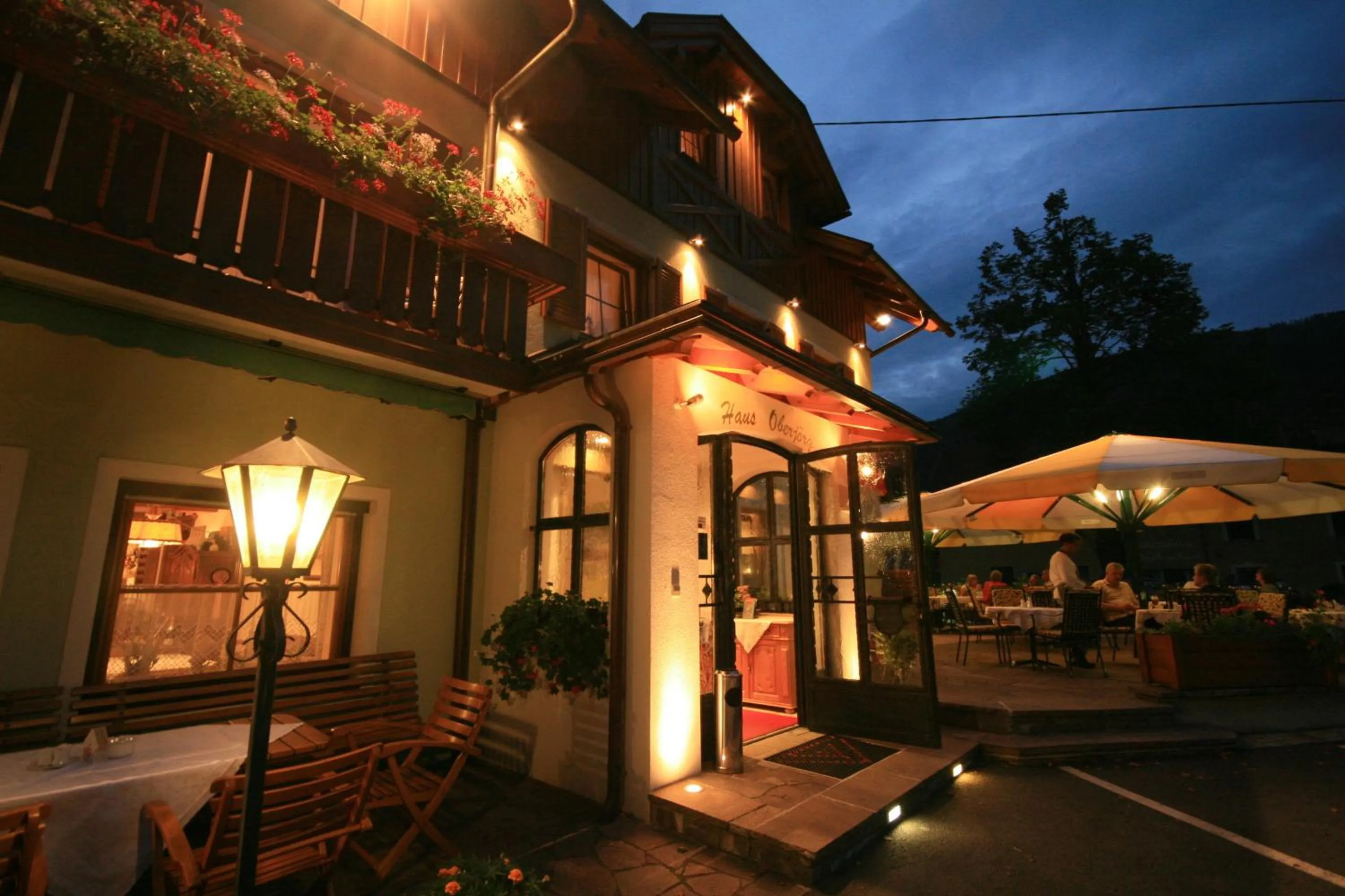 Facade/entrance in Pension Oberjörg