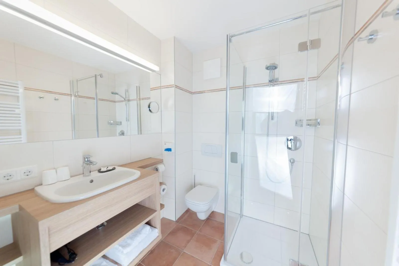 Shower in Pension Oberjörg