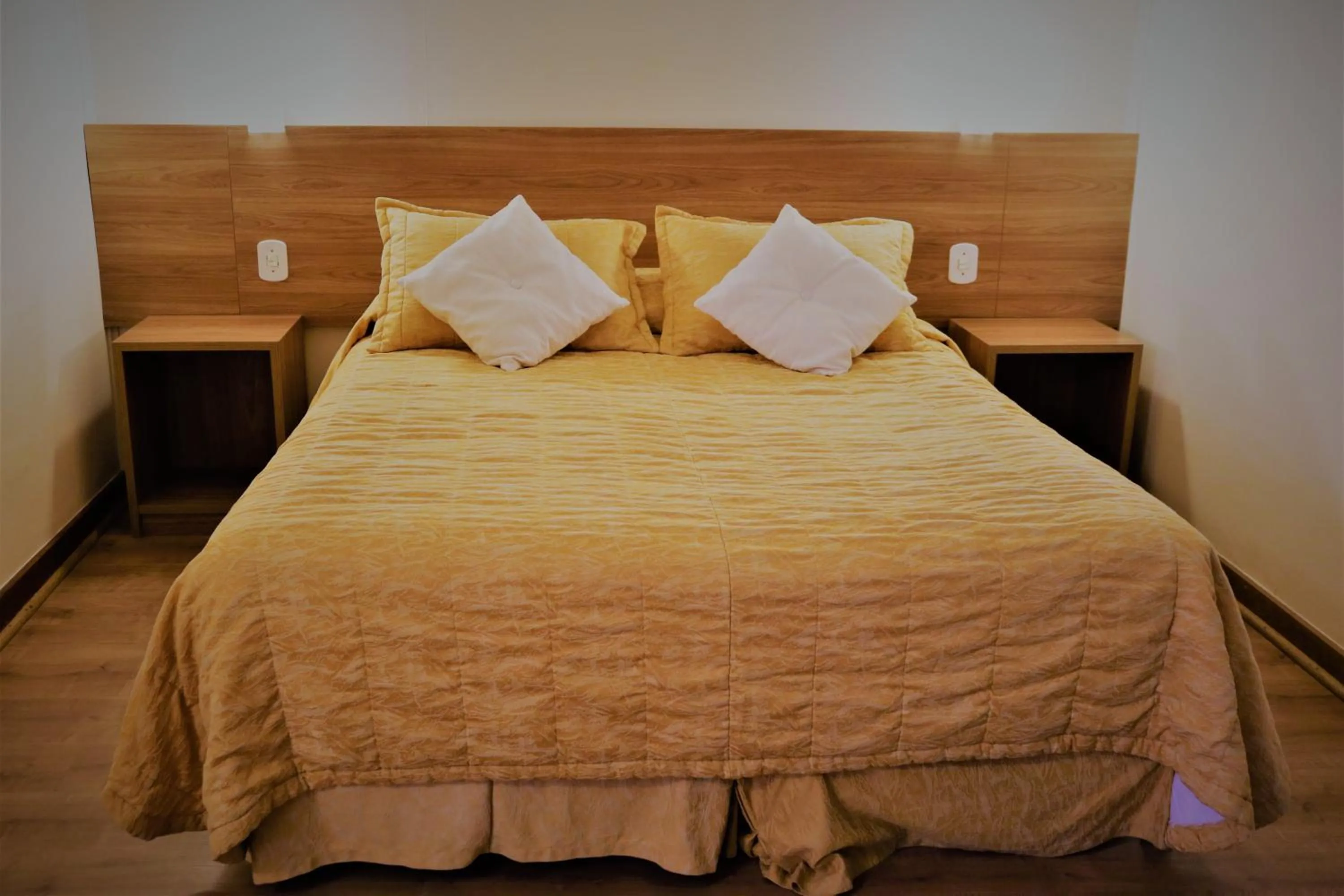 Bedroom, Bed in Hotel Bologna