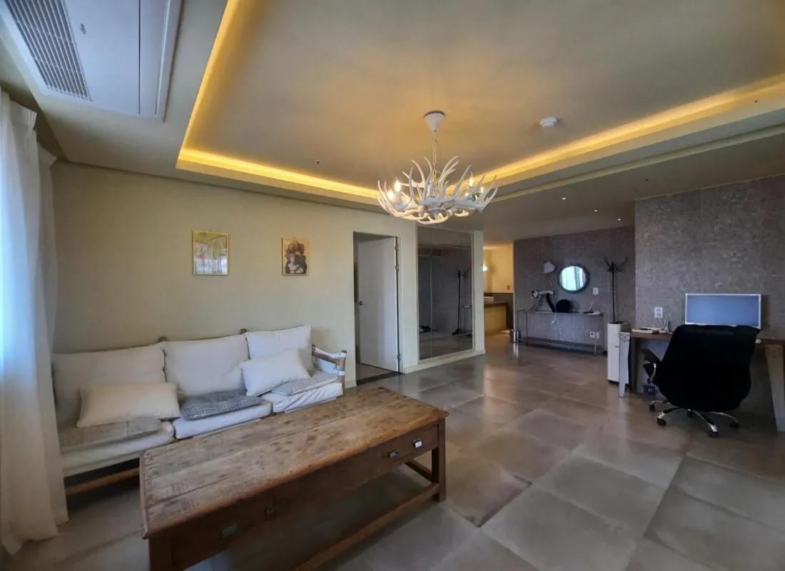 SongJeong Lesign Hotel