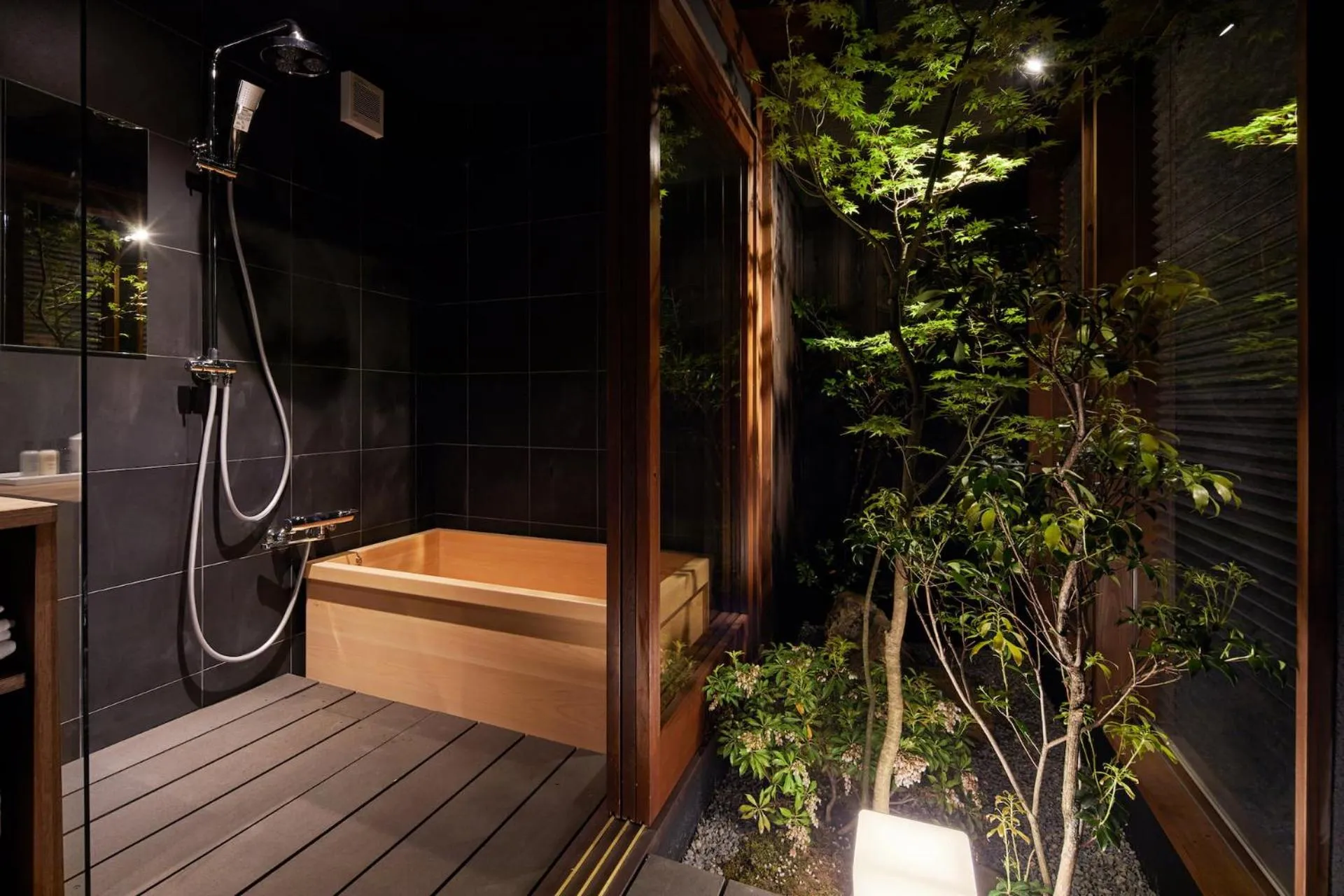 Open Air Bath in YADORU KYOTO HANARE Kanade No Yado