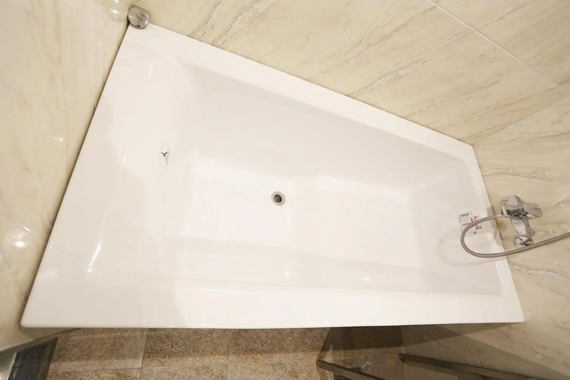 Swimming pool in Louis Hotel