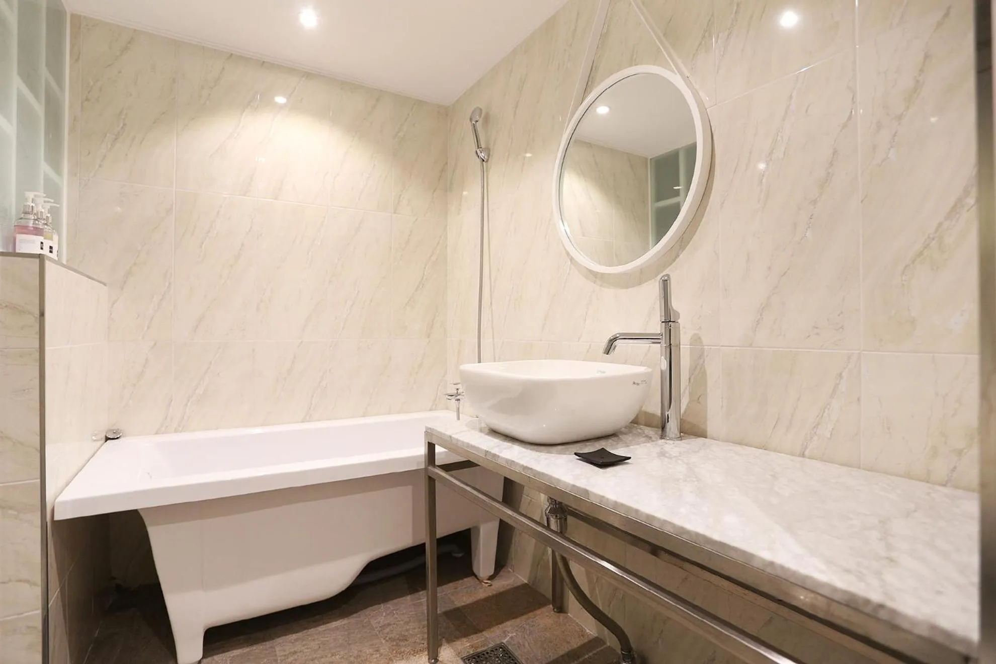 Swimming pool in Louis Hotel