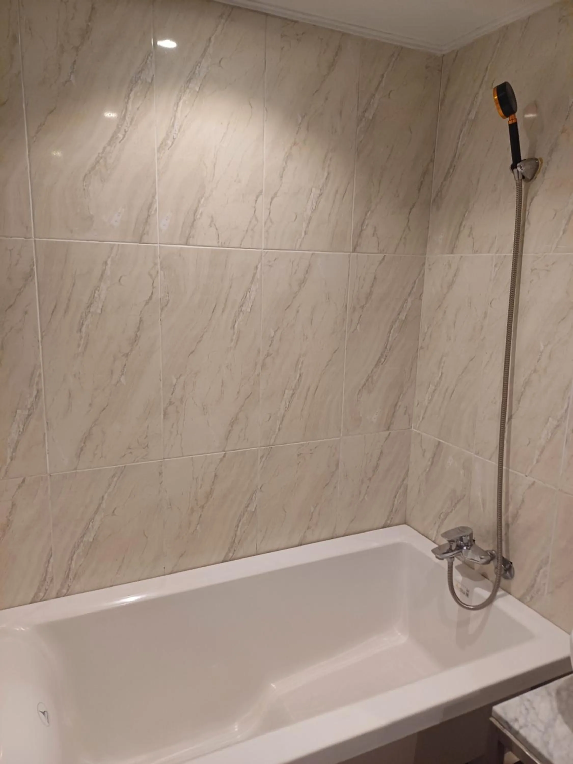 Bathroom in Louis Hotel