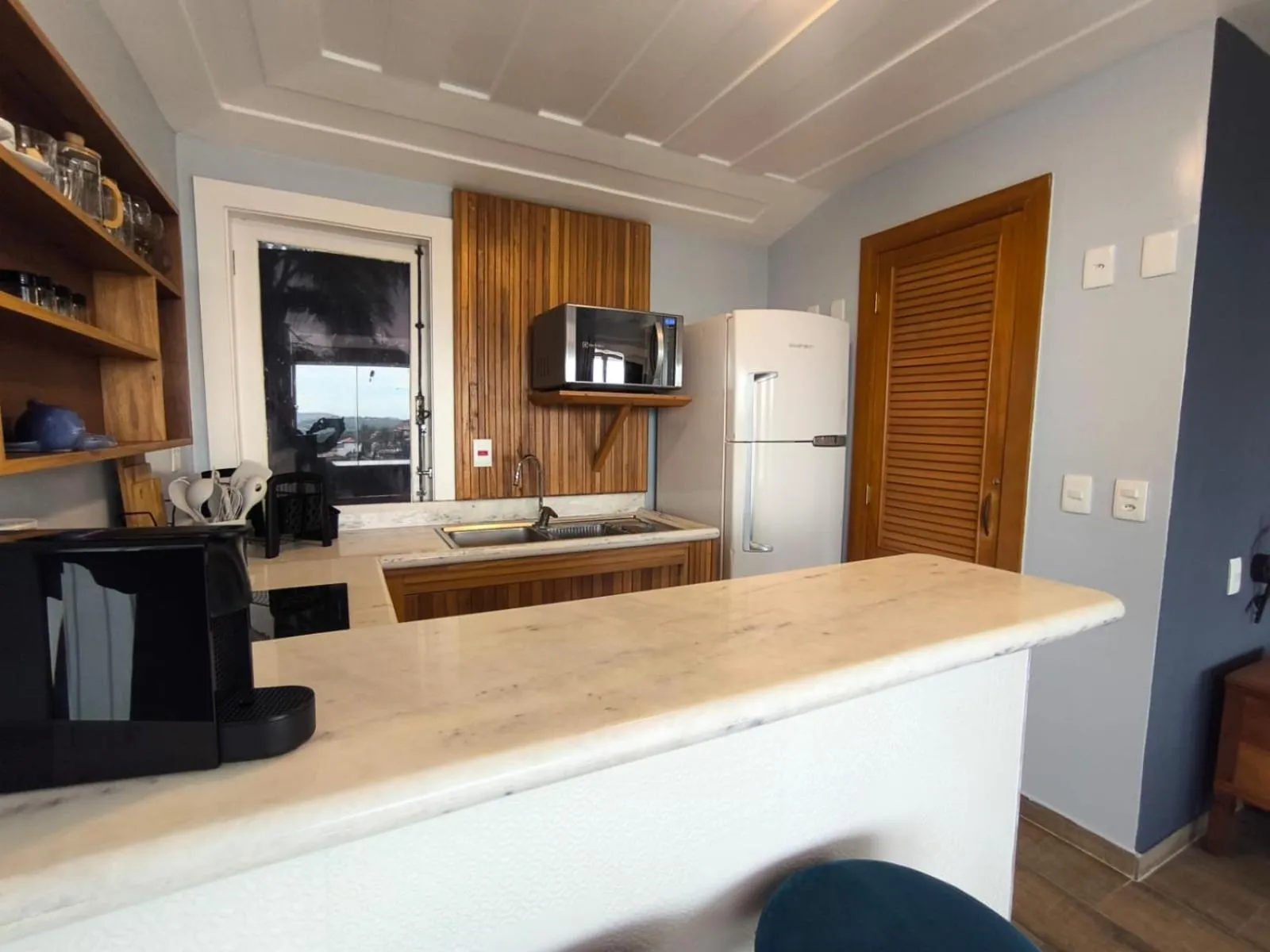 Kitchen or kitchenette in Pousada Santorini