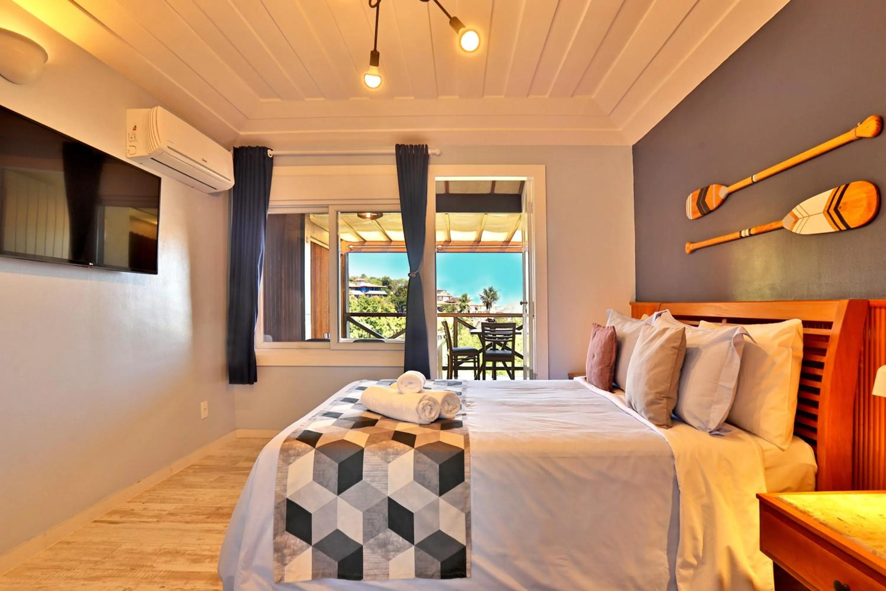 Bed in Pousada Santorini