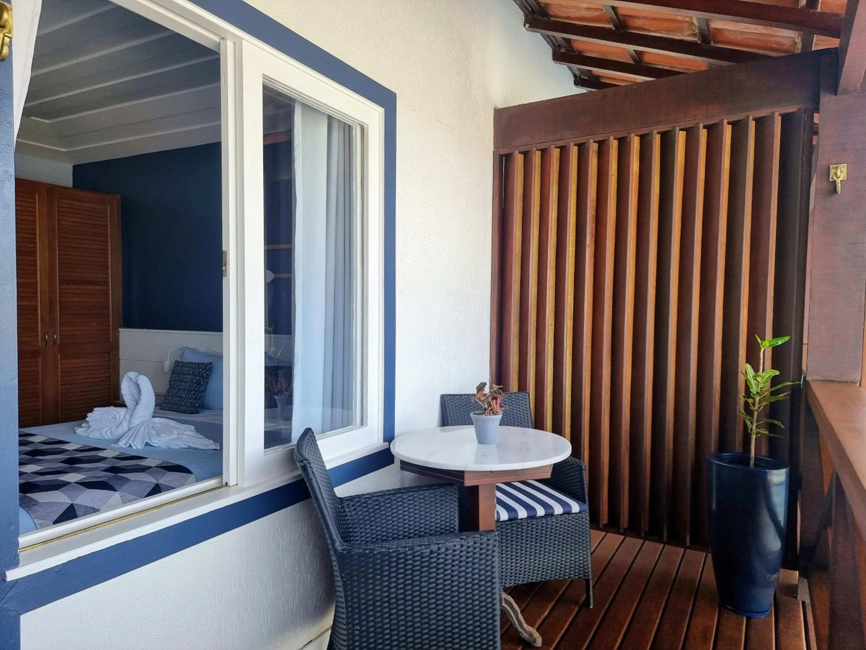 Dining area, Bed in Pousada Santorini