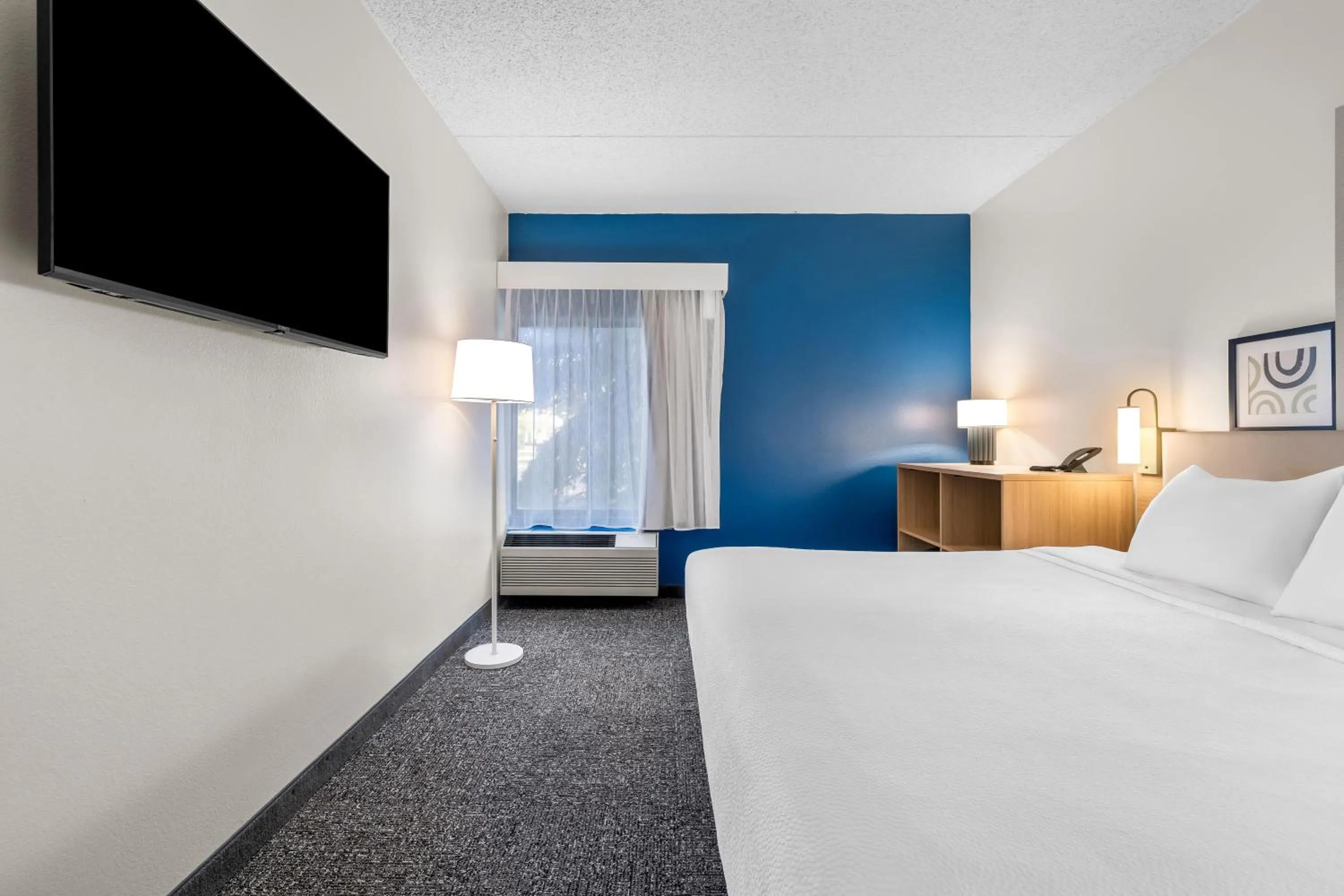 Bed in Spark by Hilton Green Bay