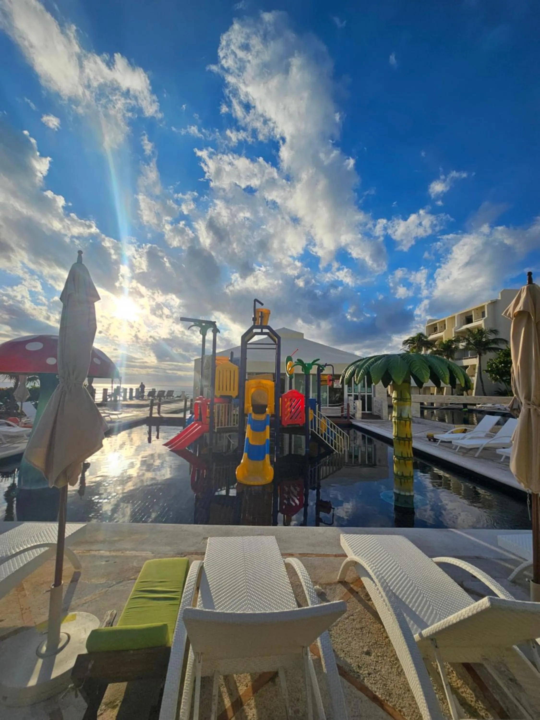 Swimming pool in Beach Front Condos in Hotel Zone