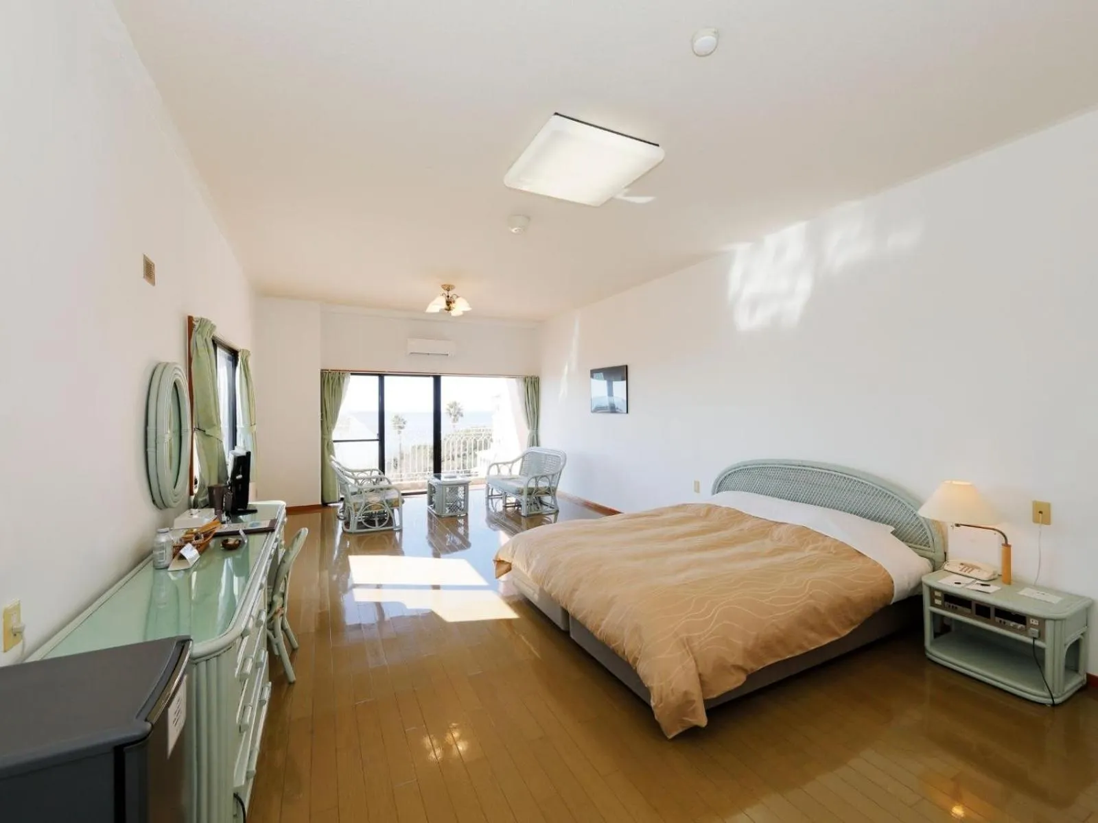 Photo of the whole room, Bed in Resort Hotel Umibe no Kajuen