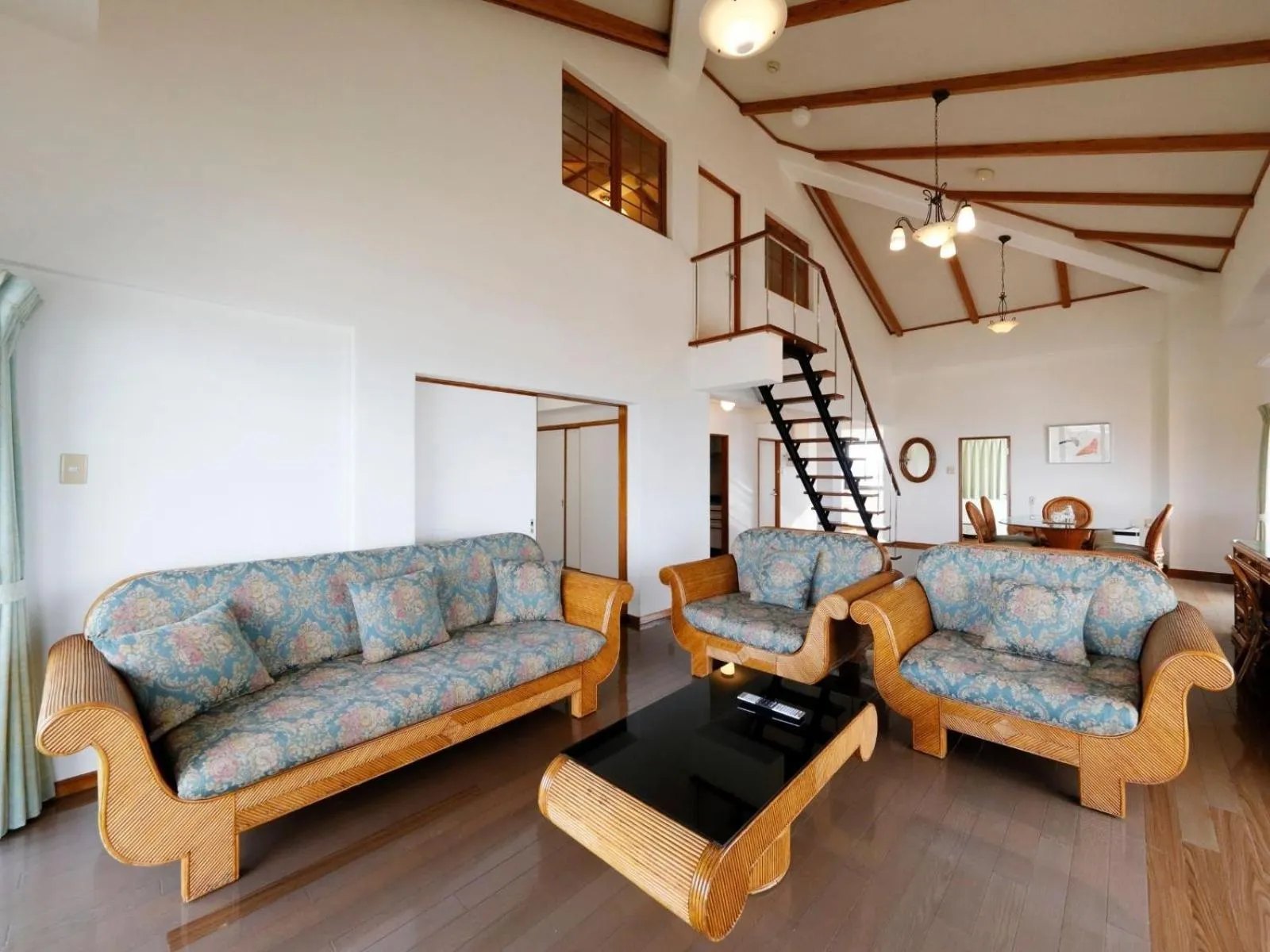 Photo of the whole room in Resort Hotel Umibe no Kajuen