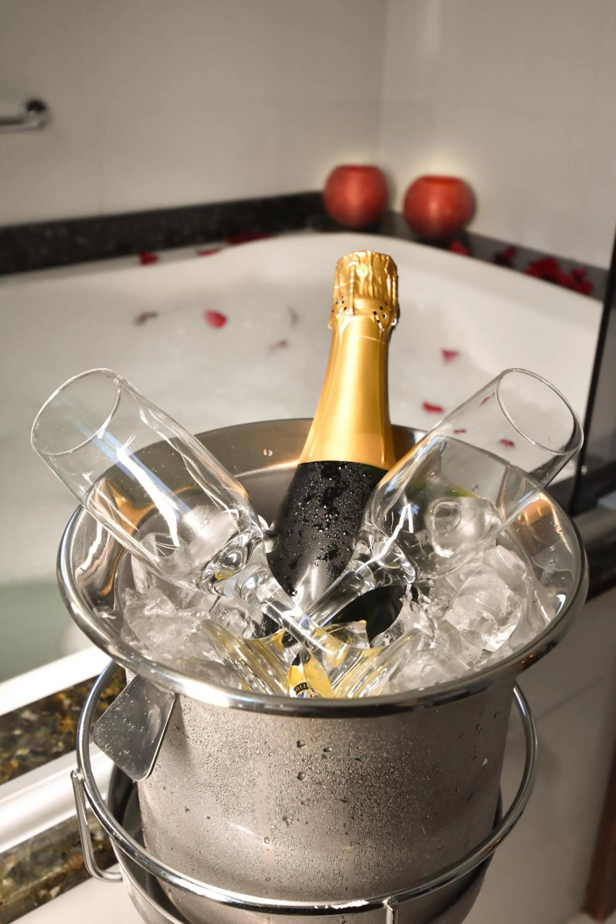 Hot Tub in Pousada Borô