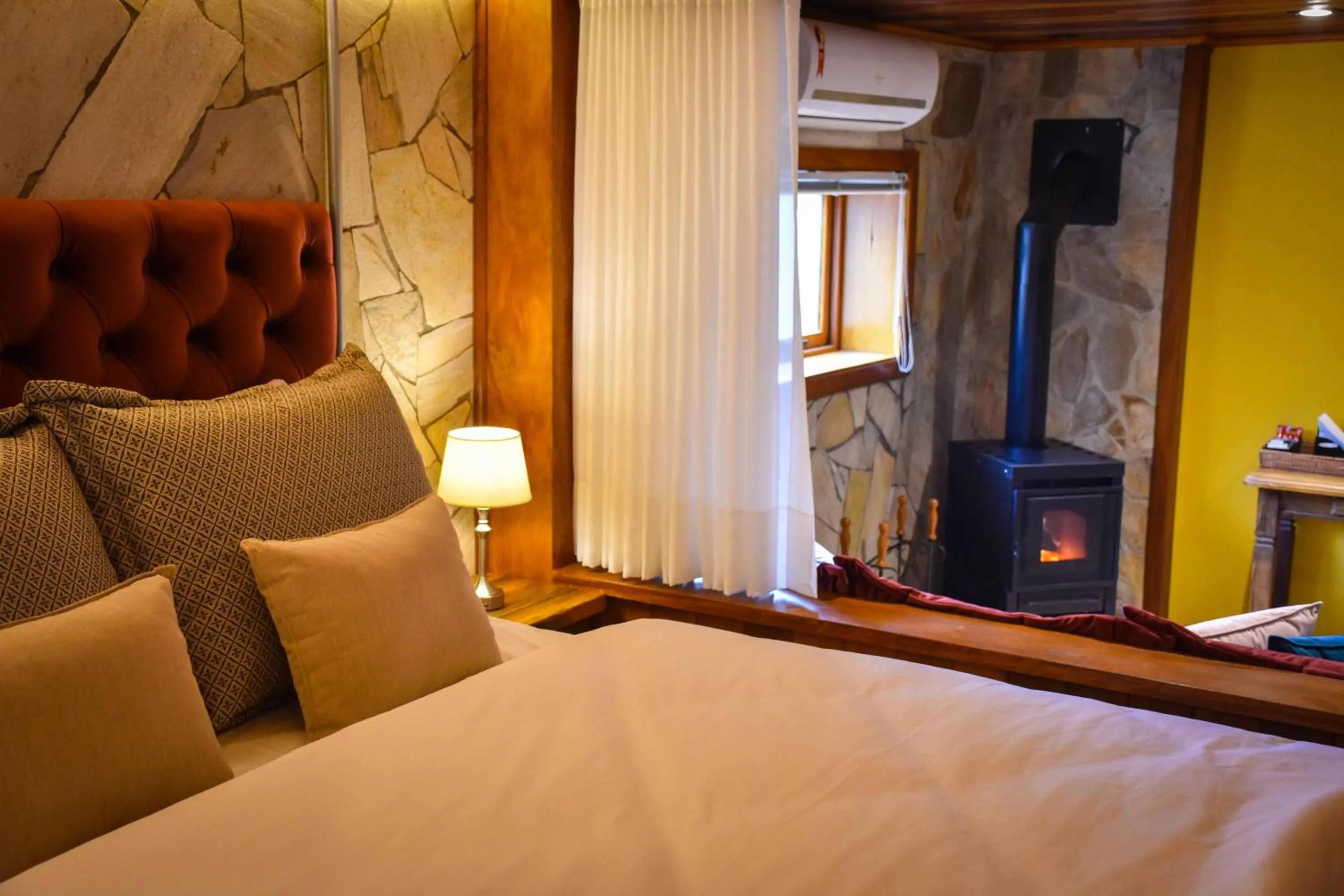 Photo of the whole room, Bed in Pousada Borô