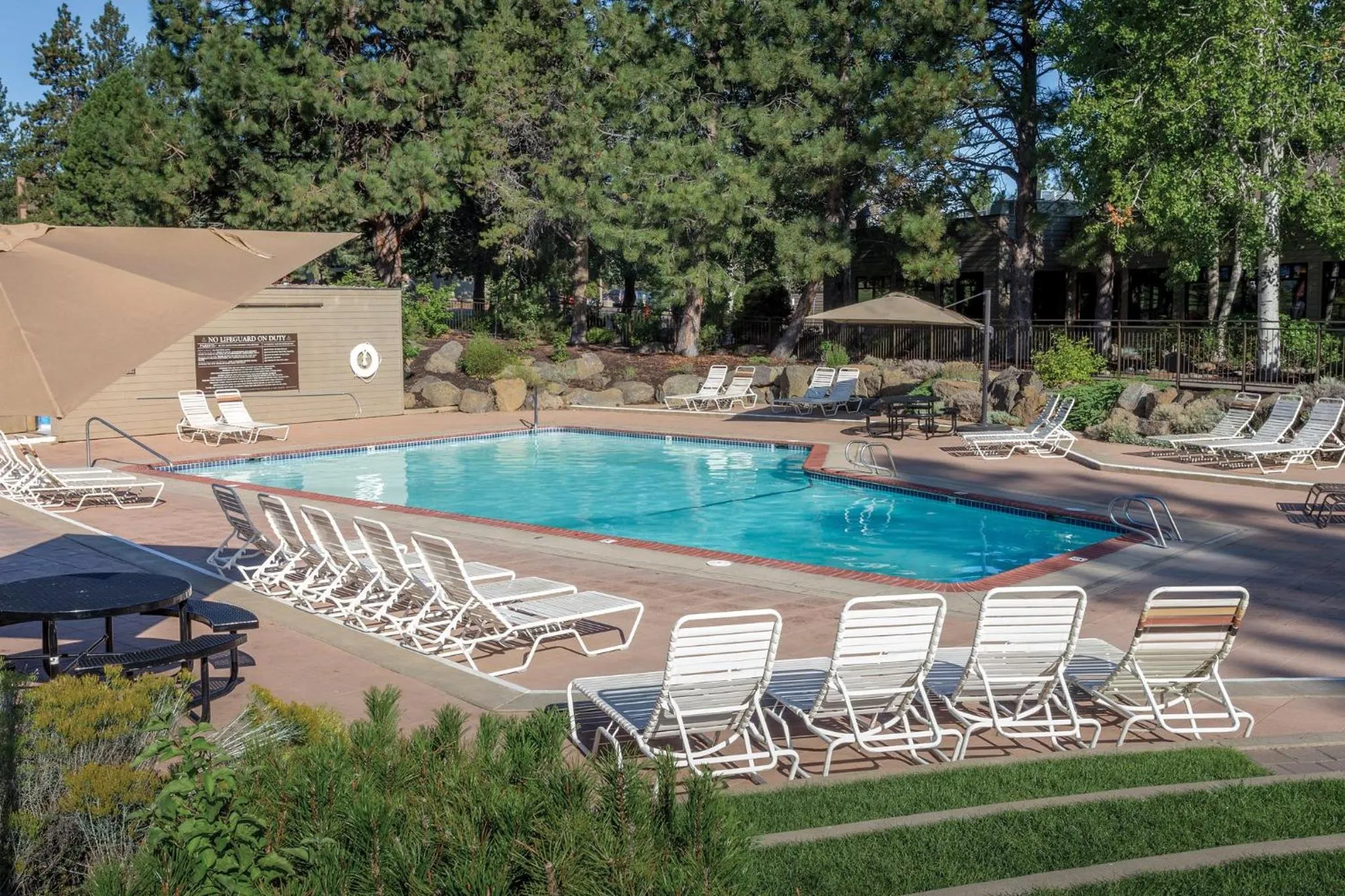 Swimming pool in Seventh Mountain Resort
