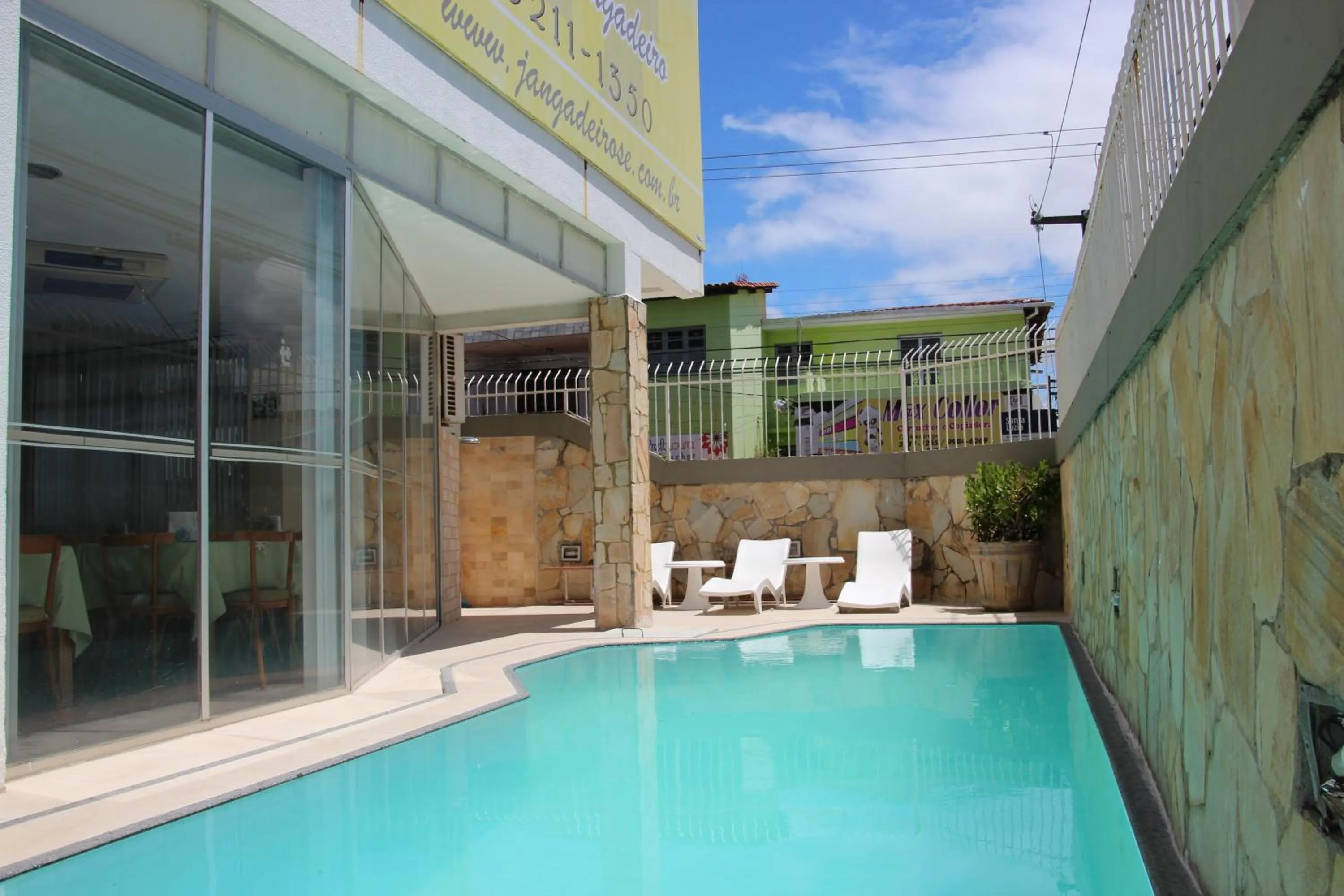 Swimming pool in Rede Andrade Jangadeiro