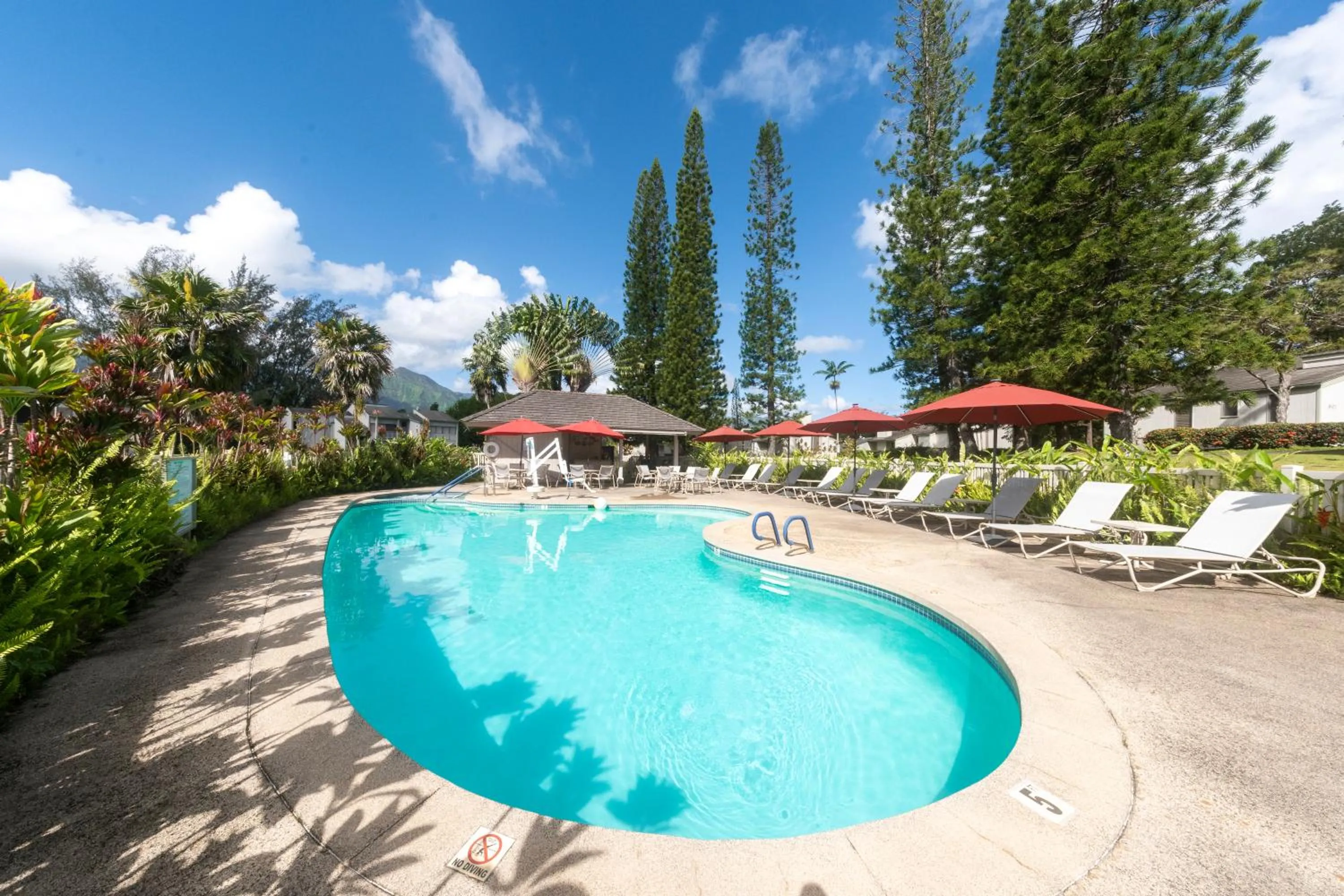 Pool view in Makai Club Resort