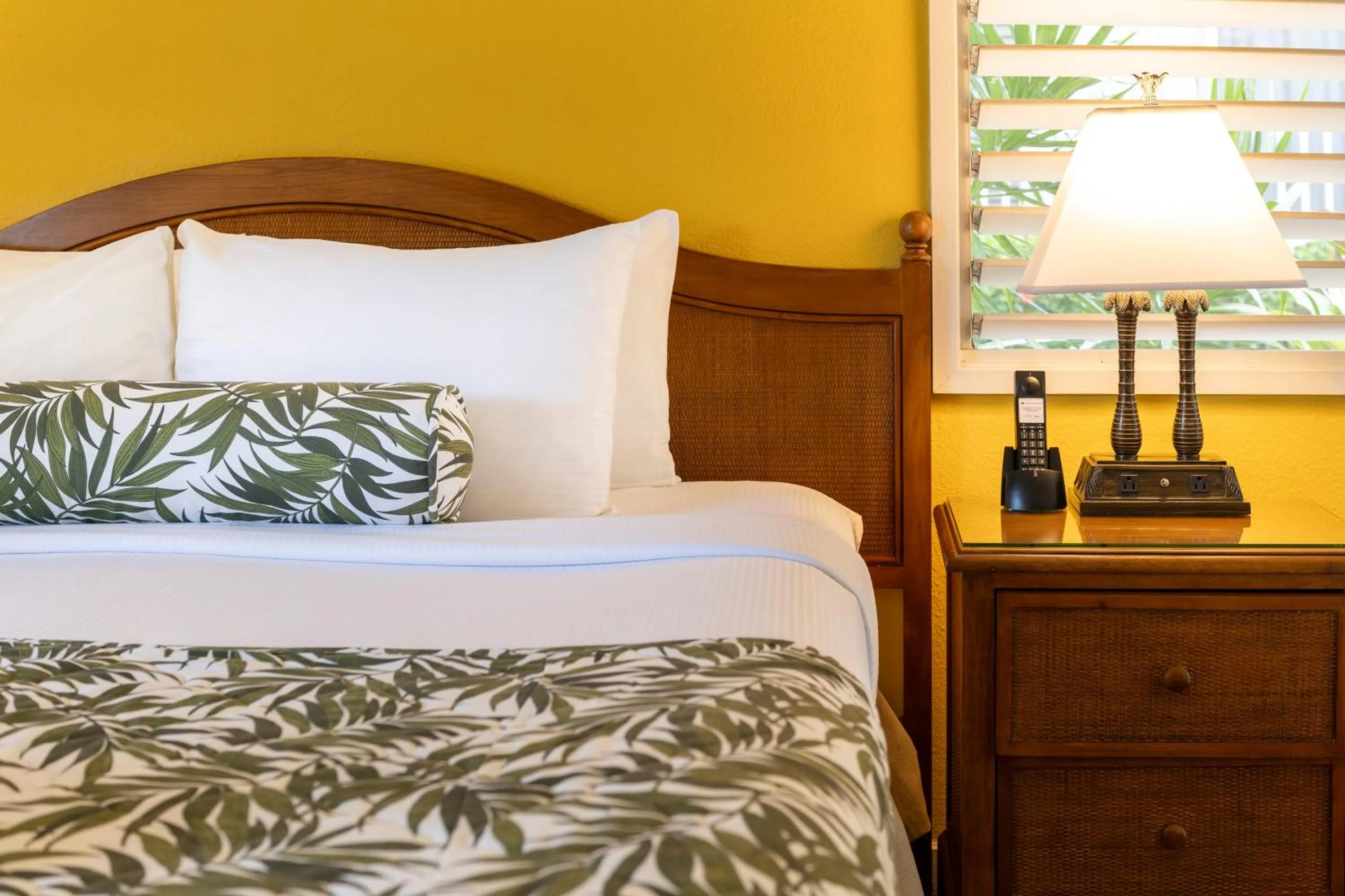 Bed in Makai Club Resort