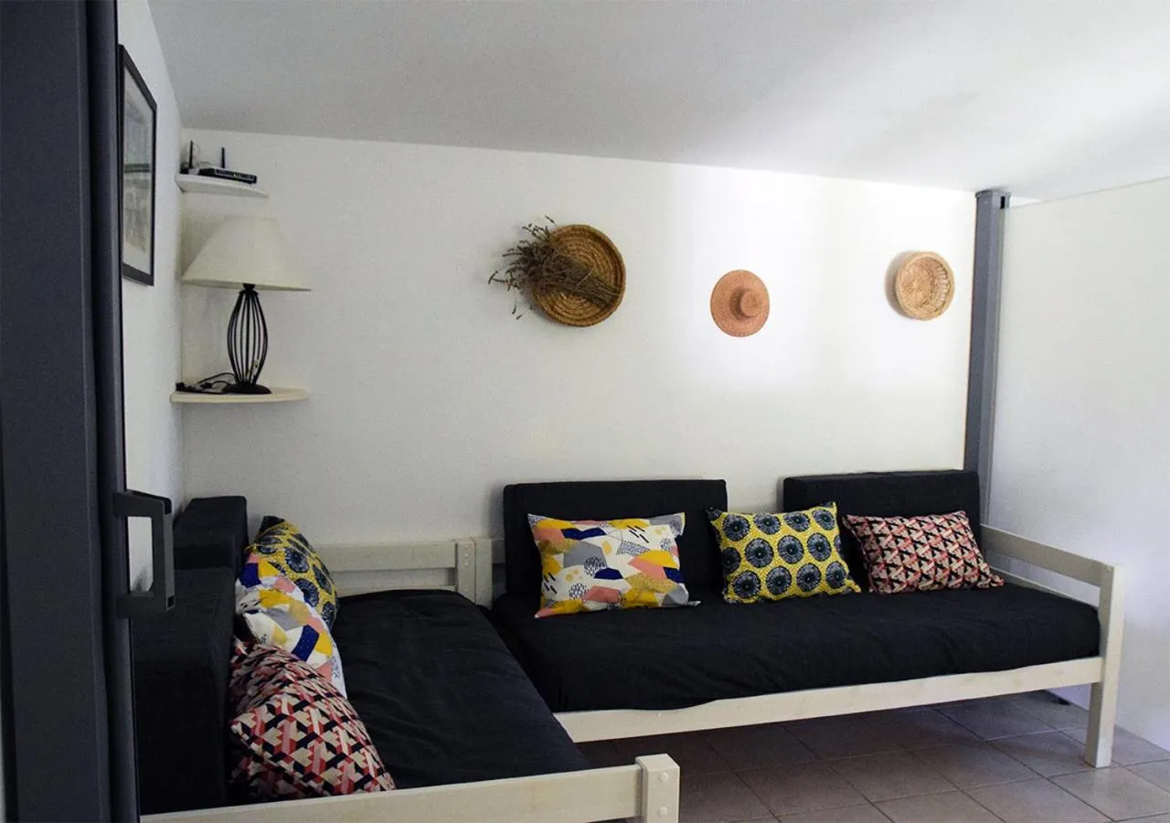 La Maison Des Invites