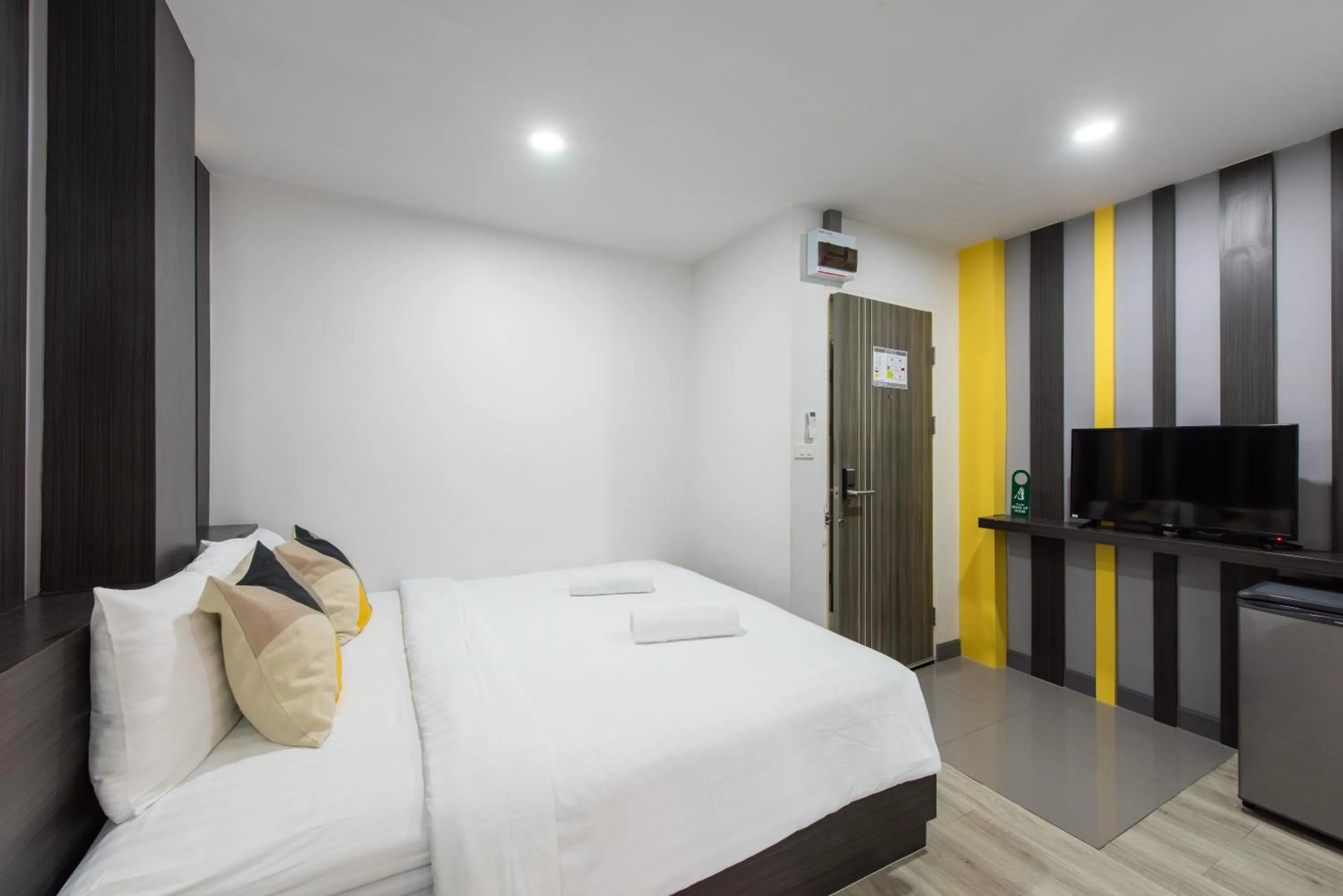 Bed in Riski Residence Bangbuathong