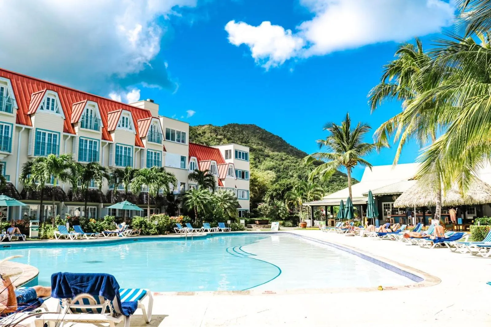 Swimming pool in Coco Palm