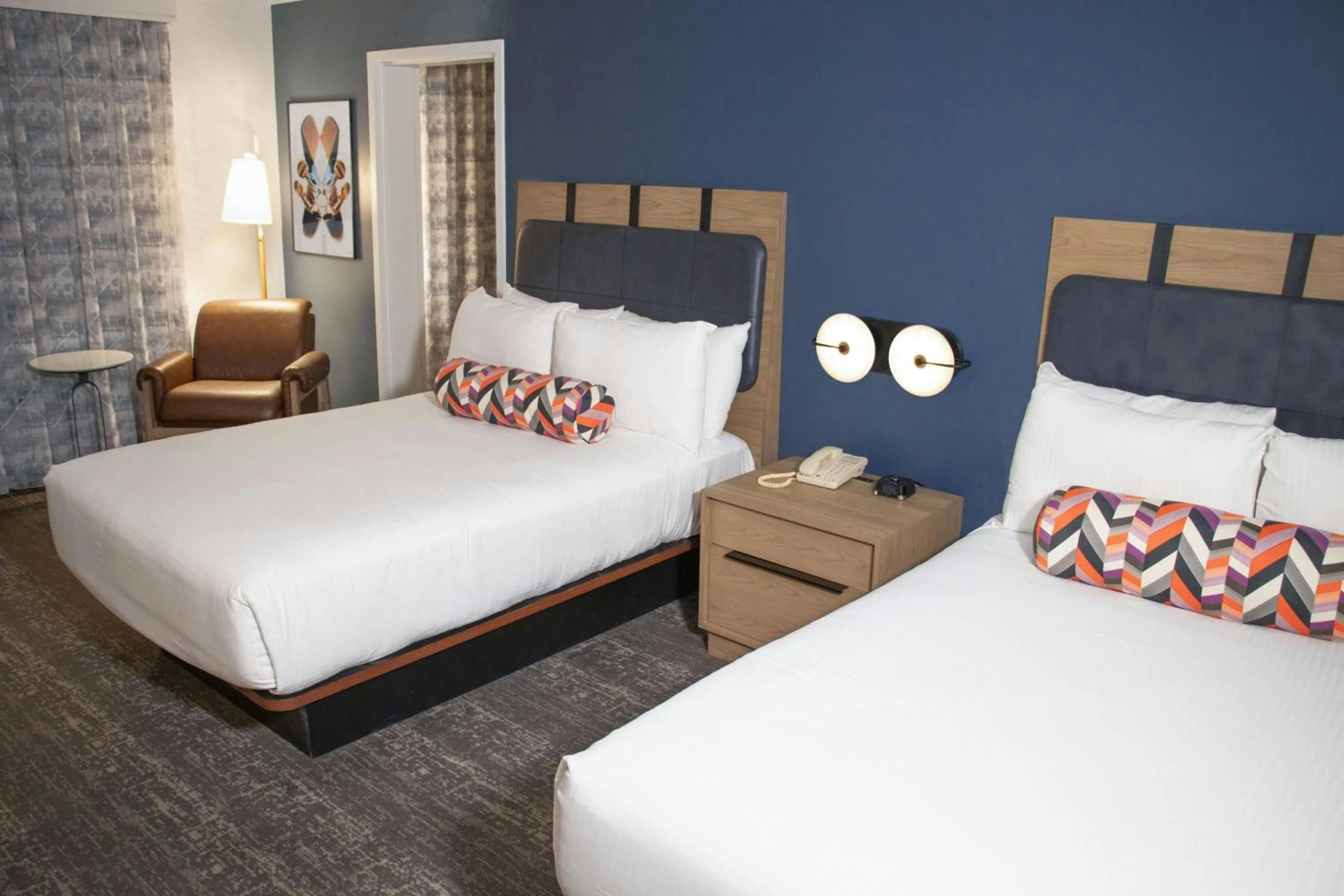 Photo of the whole room, Bed in The Inn at Opryland, A Gaylord Hotel