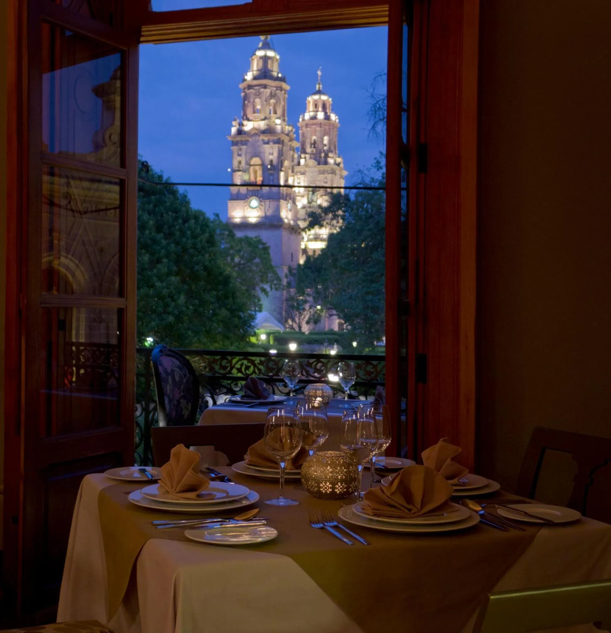 Restaurant/places to eat in Casa Grande Hotel Boutique