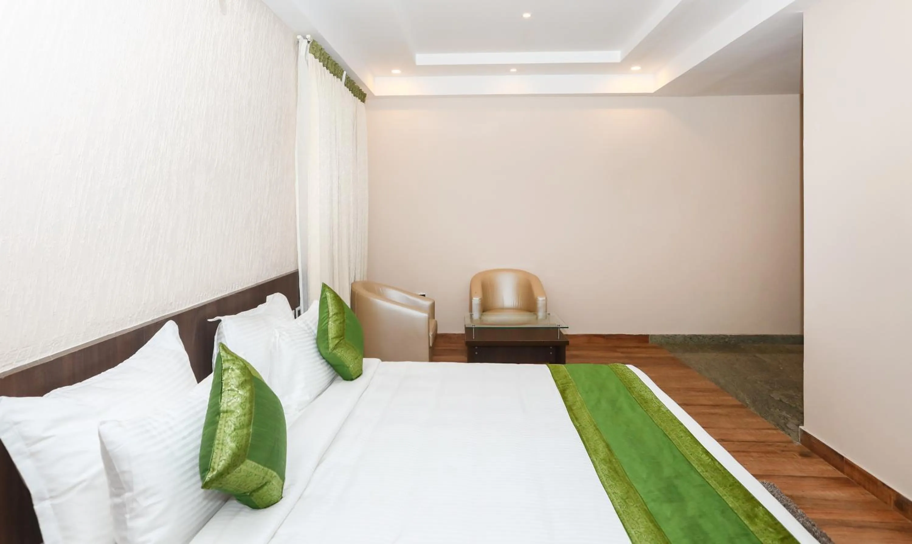 Bedroom, Bed in Treebo Durga Boji Grand, Gonikoppal Town