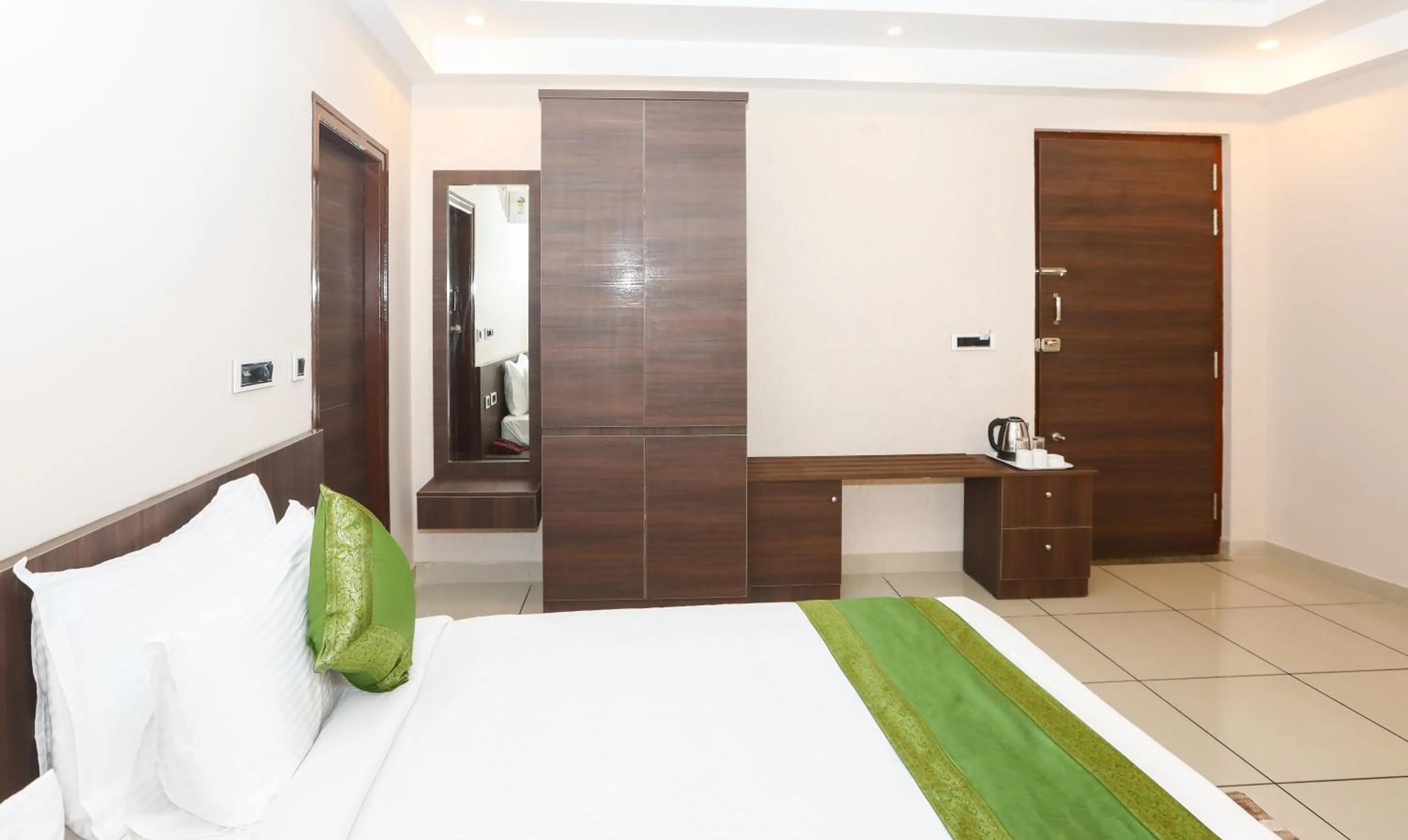 Bedroom, Bed in Treebo Durga Boji Grand, Gonikoppal Town