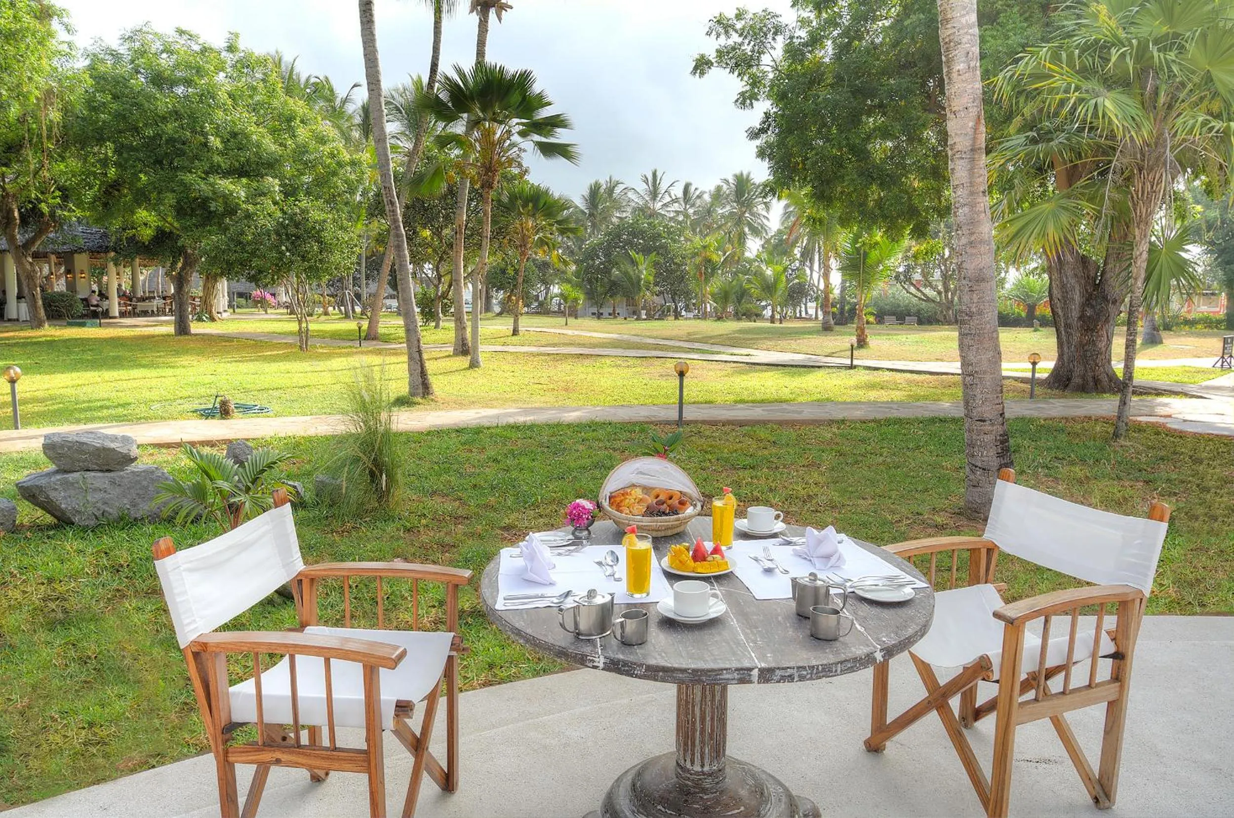 Continental breakfast in Sandies Malindi Dream Garden