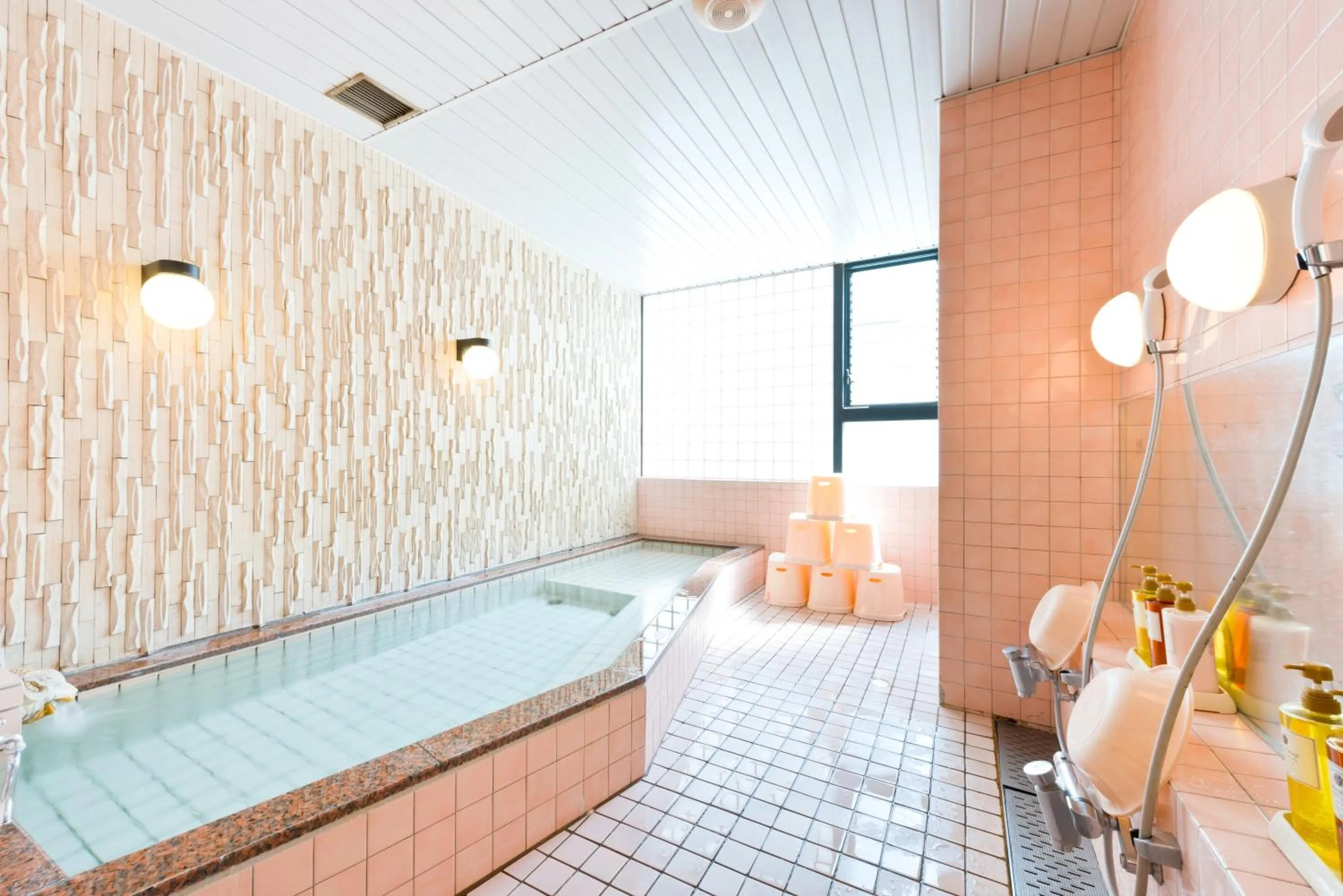 Public Bath in ESCALE-YOKOHAMA