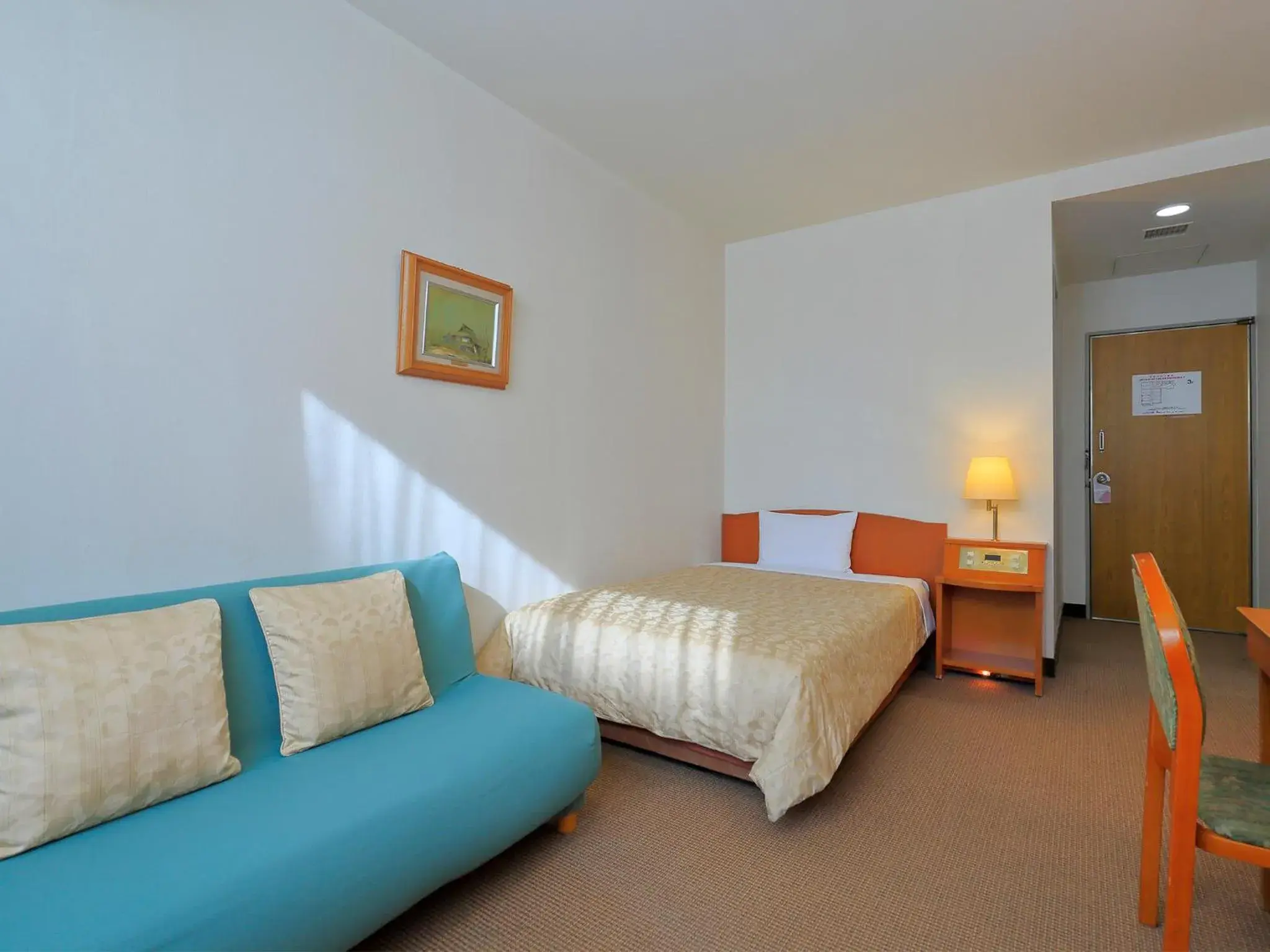 Double Room with Small Double Bed - single occupancy - Non-Smoking in ESCALE-YOKOHAMA Double Room with Small Double Bed - single occupancy - Non-Smoking in ESCALE-YOKOHAMA