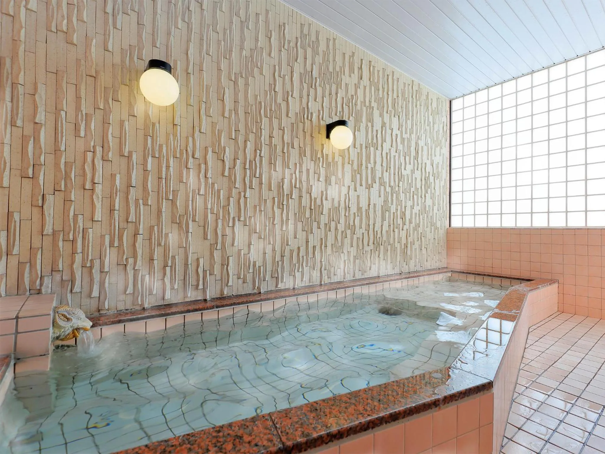 Public Bath in ESCALE-YOKOHAMA