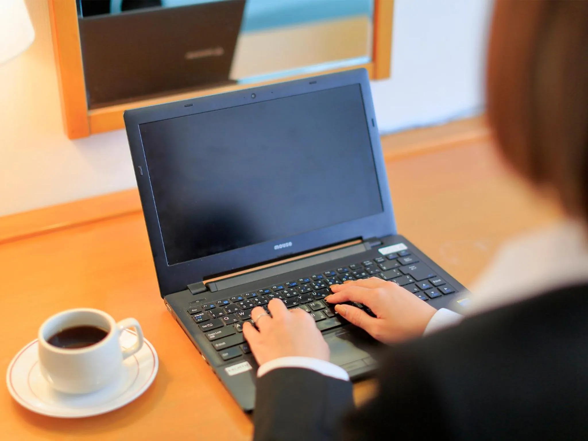 People in ESCALE-YOKOHAMA