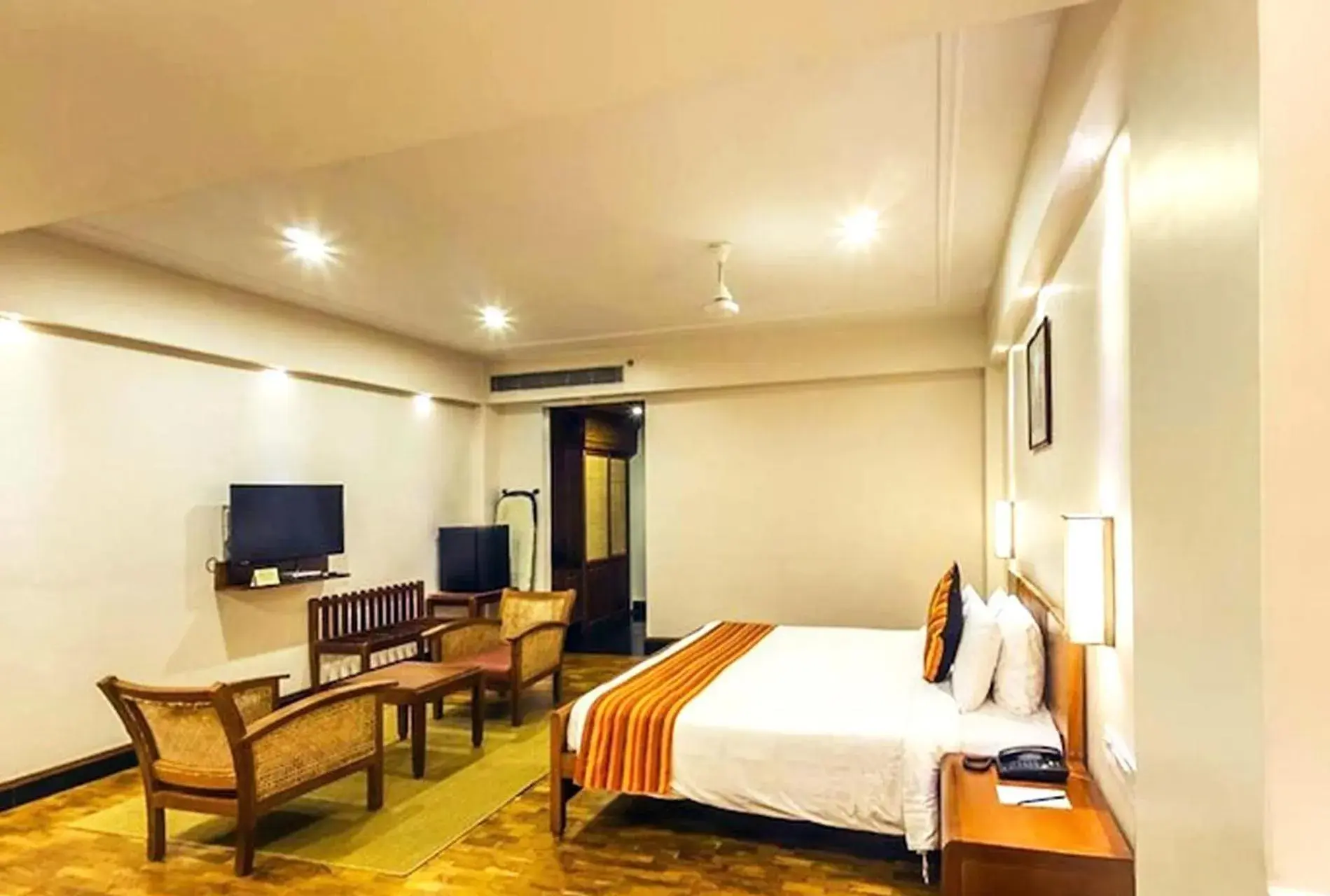 Executive Double or Twin Room - single occupancy in Grand Hotel Executive Double or Twin Room - single occupancy in Grand Hotel