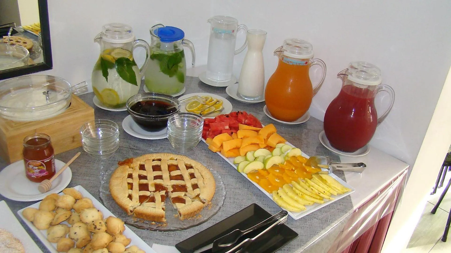 Buffet breakfast in Bel Soggiorno