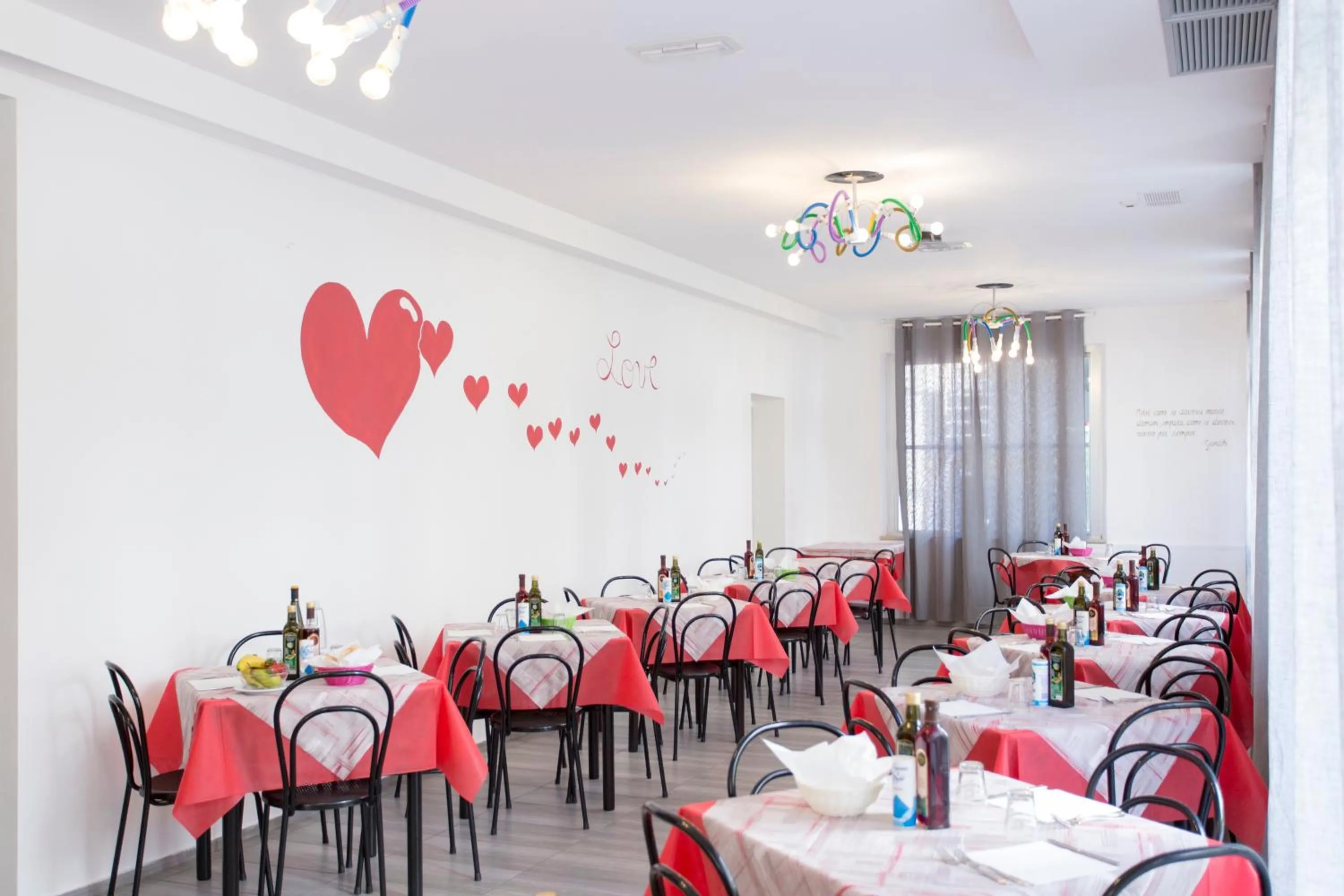 Restaurant/places to eat in Bel Soggiorno