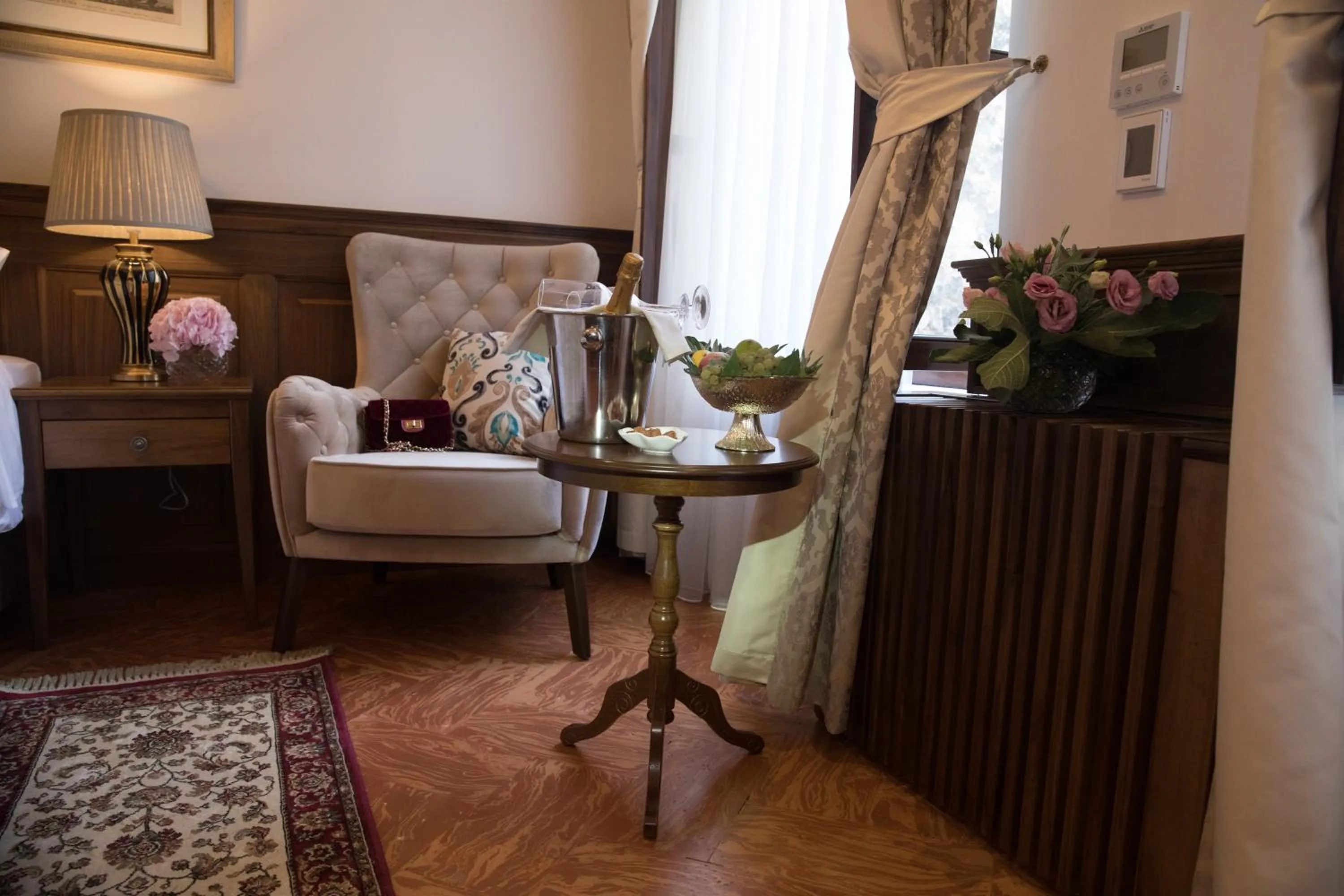 Alcoholic drinks in Heritage Hotel Cardo