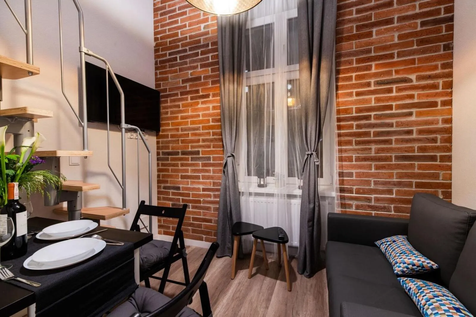 Photo of the whole room in DIETLA 99 APARTMENTS - IDEAL LOCATION - in the heart of Krakow