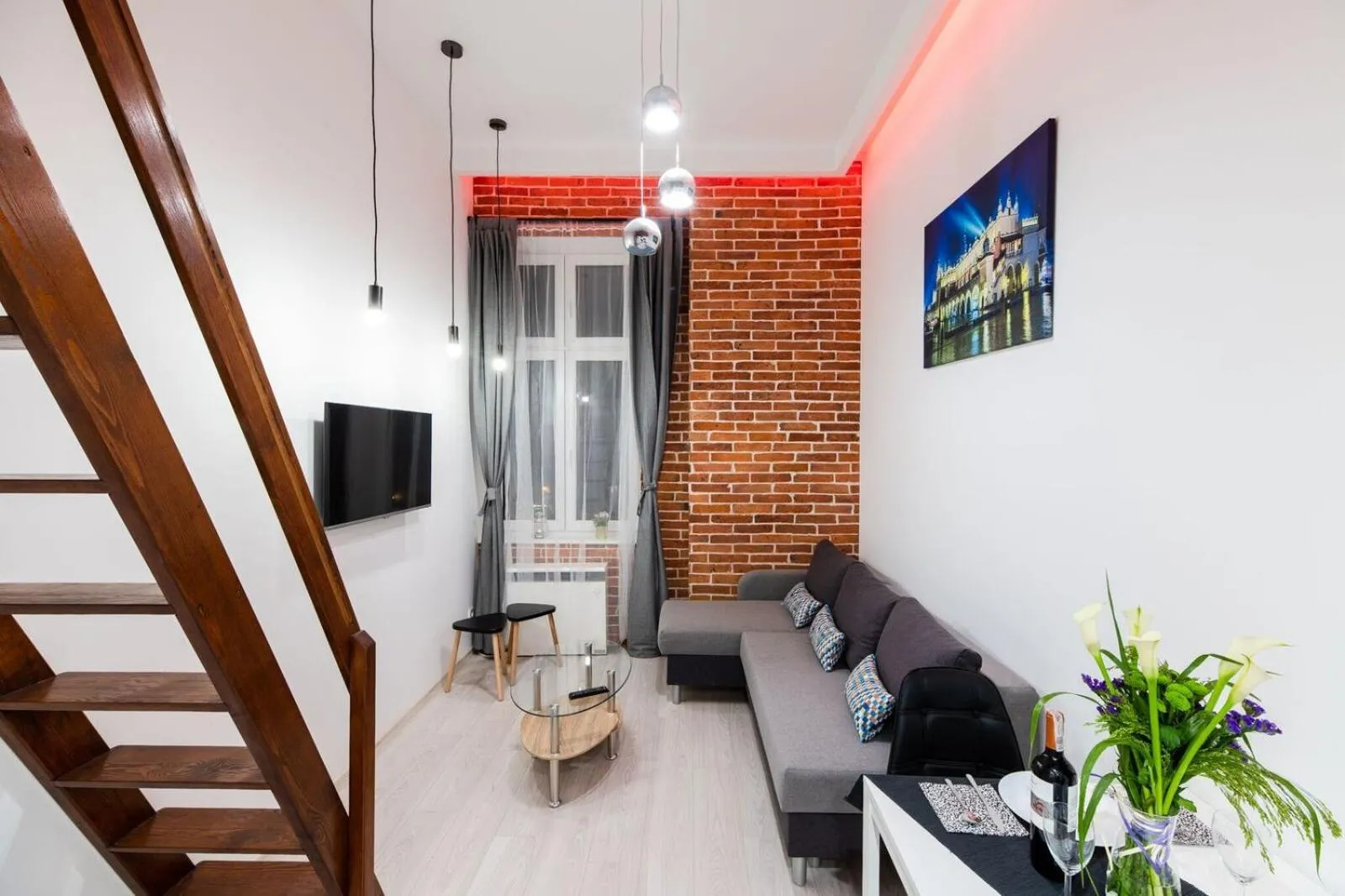 Photo of the whole room in DIETLA 99 APARTMENTS - IDEAL LOCATION - in the heart of Krakow