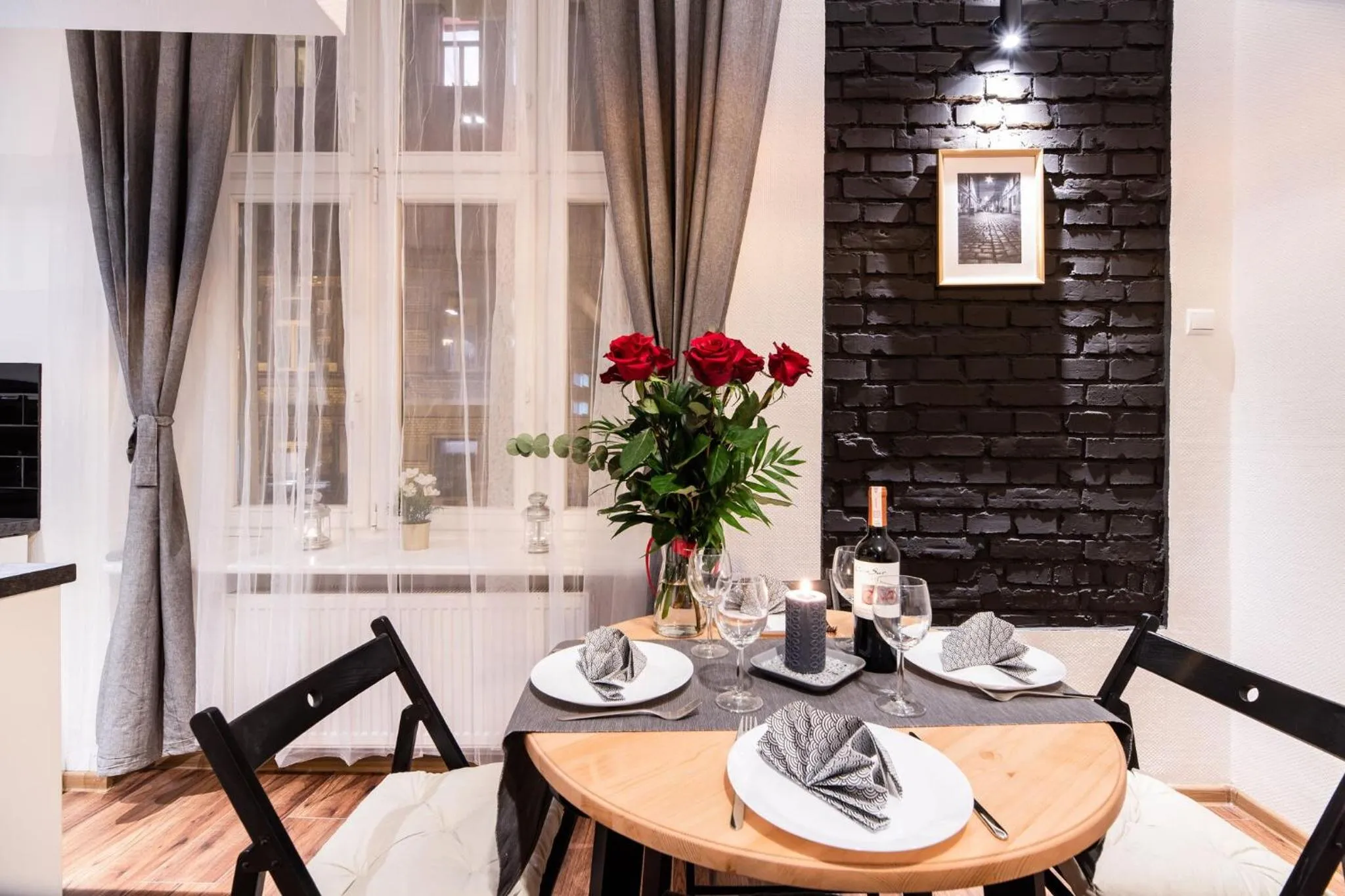 Photo of the whole room in DIETLA 99 APARTMENTS - IDEAL LOCATION - in the heart of Krakow