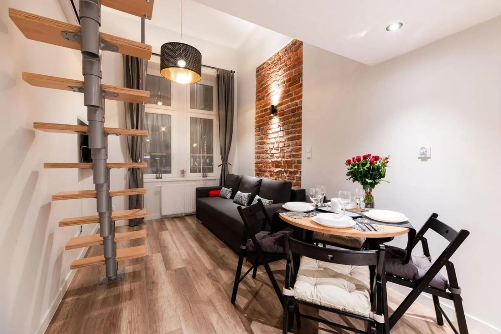 Photo of the whole room in DIETLA 99 APARTMENTS - IDEAL LOCATION - in the heart of Krakow