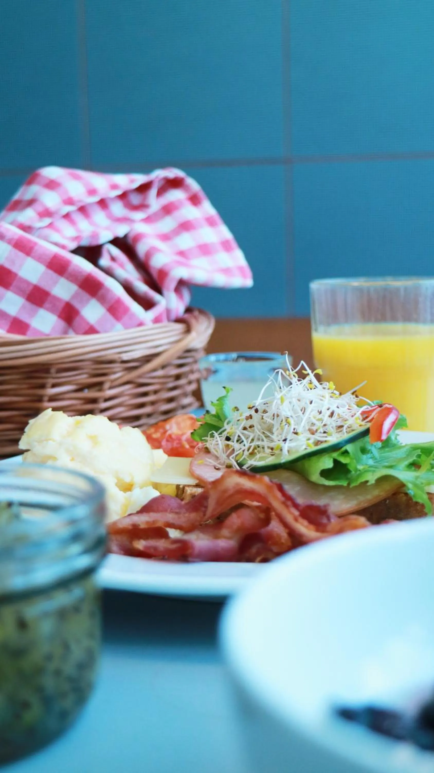 Restaurant/places to eat in Medlefors Hotell & Konferens