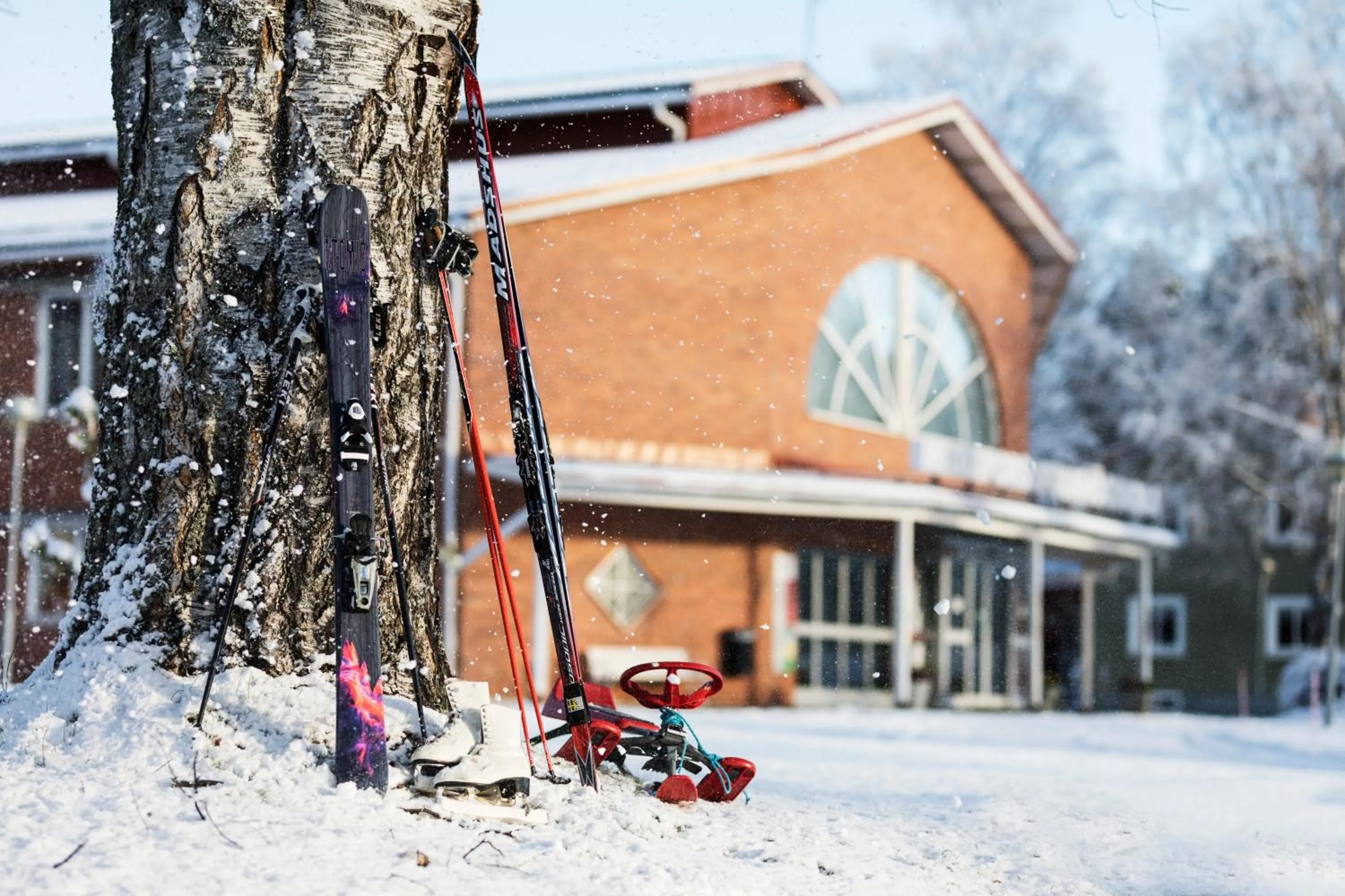Facade/entrance in Medlefors Hotell & Konferens