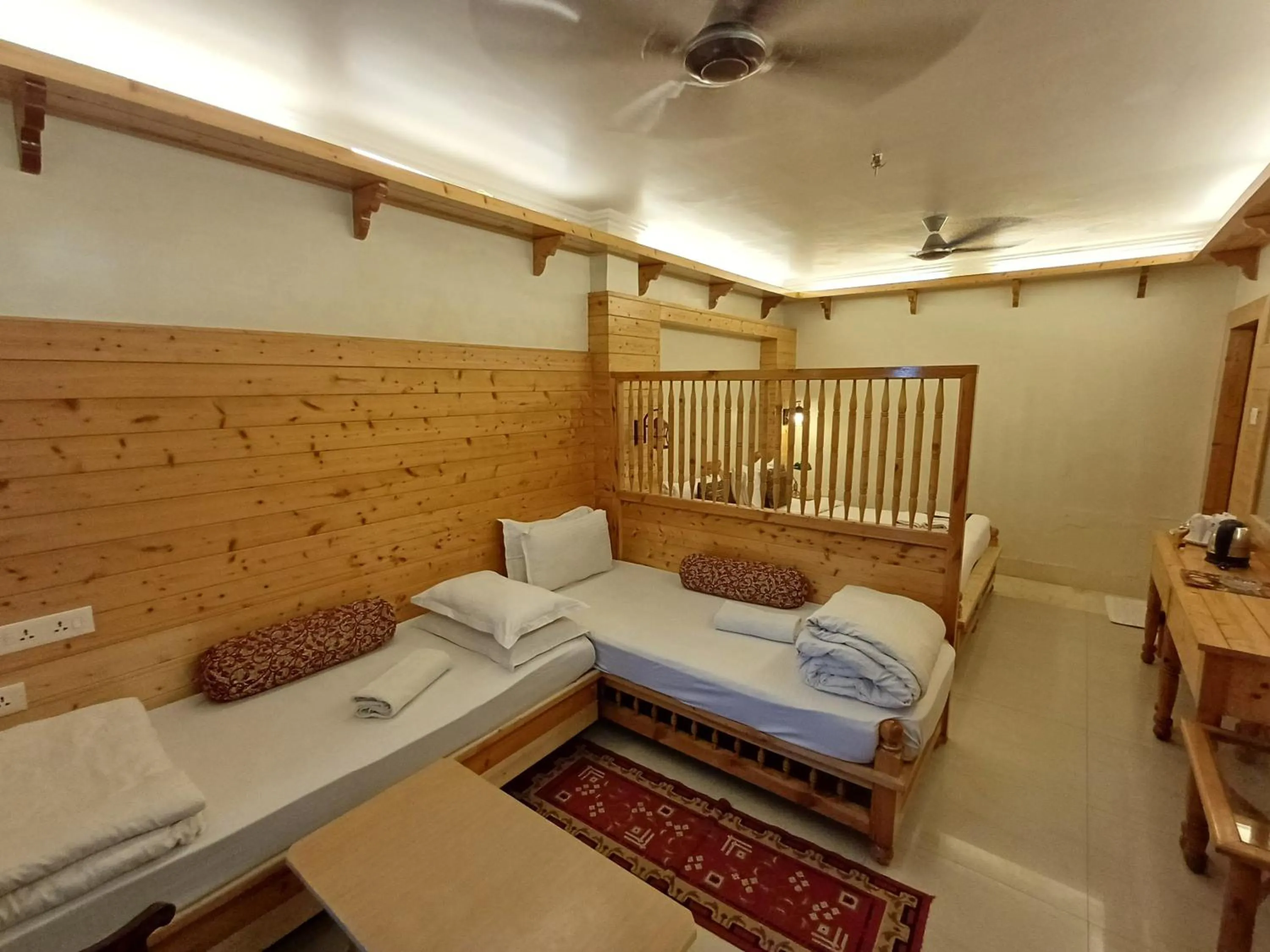 Bed in Hotel Temple On Ganges