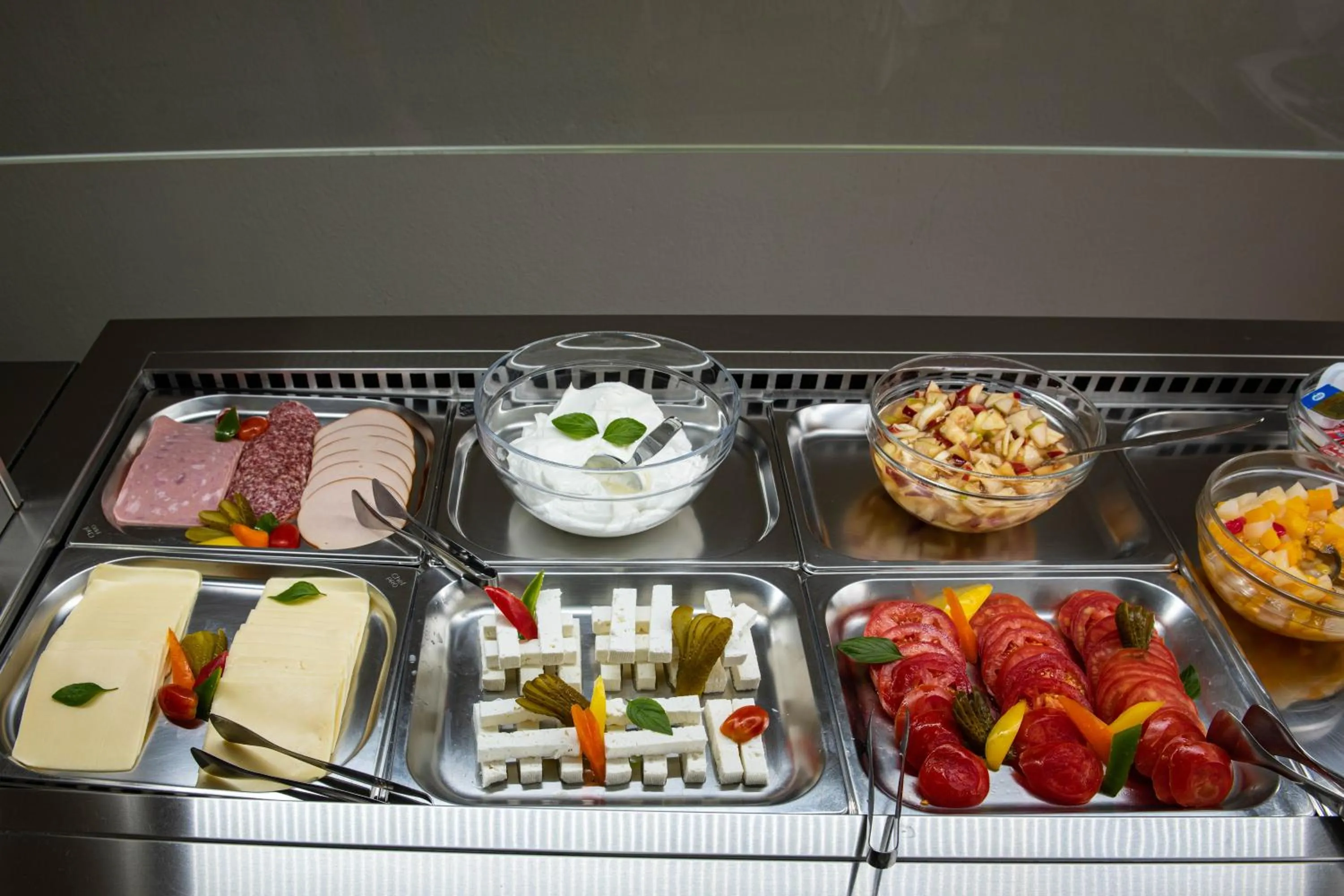 Buffet breakfast in Polyrizos Hotel