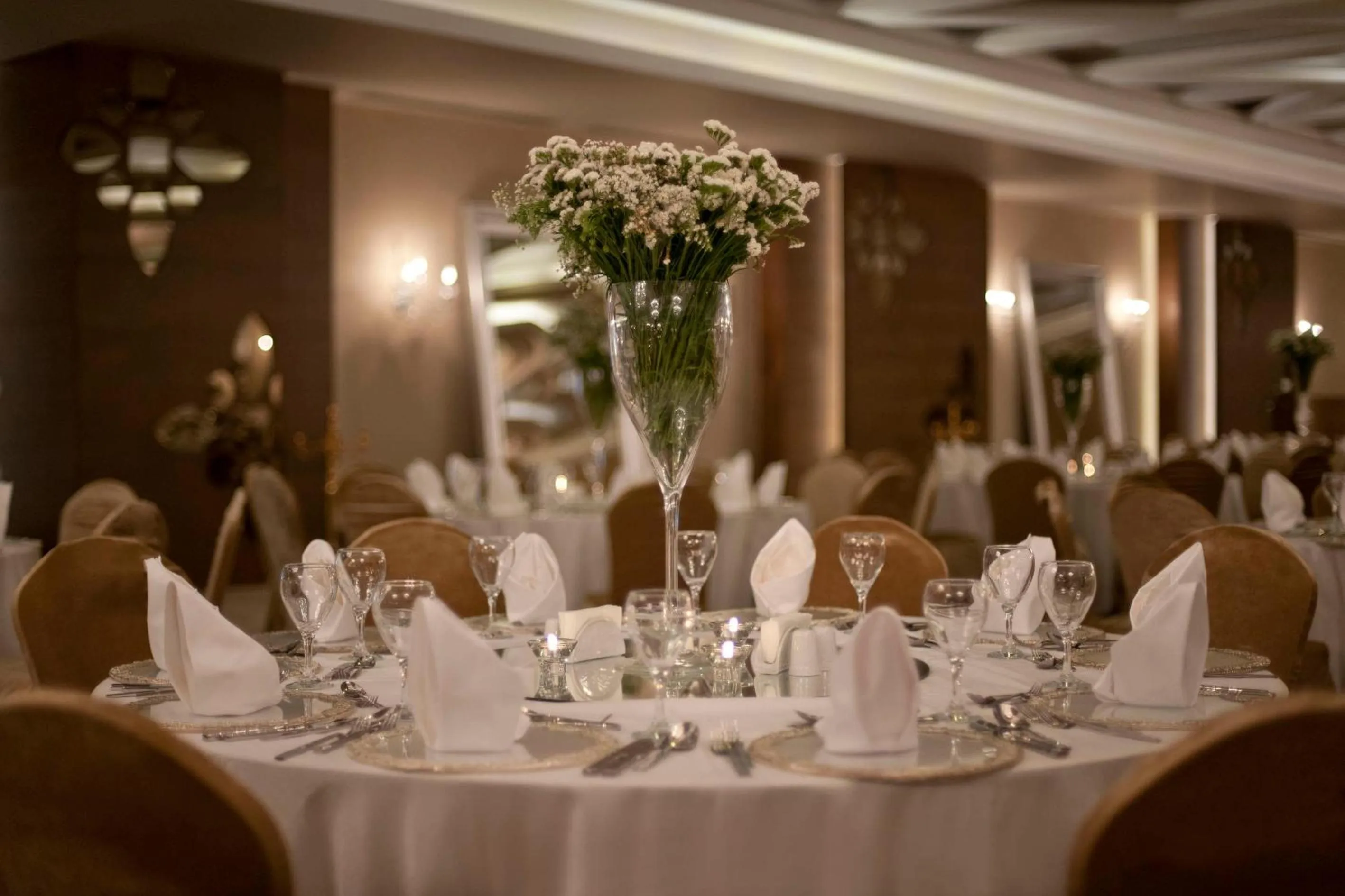 Restaurant/places to eat in Delphin Imperial Lara