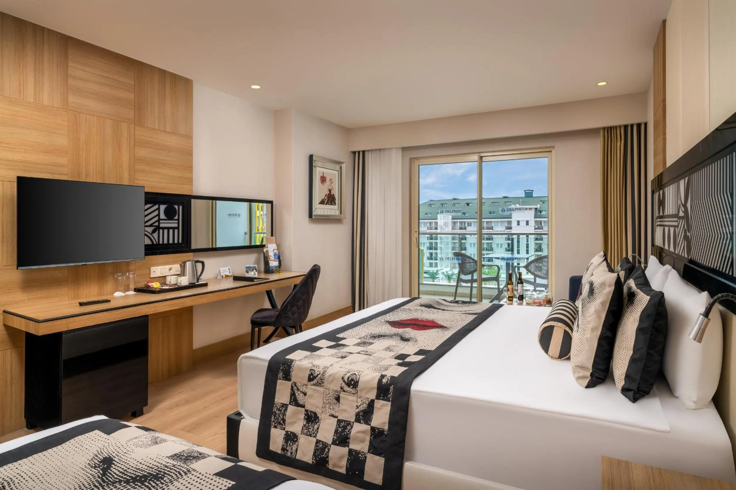 Photo of the whole room, Bed in Delphin Imperial Lara