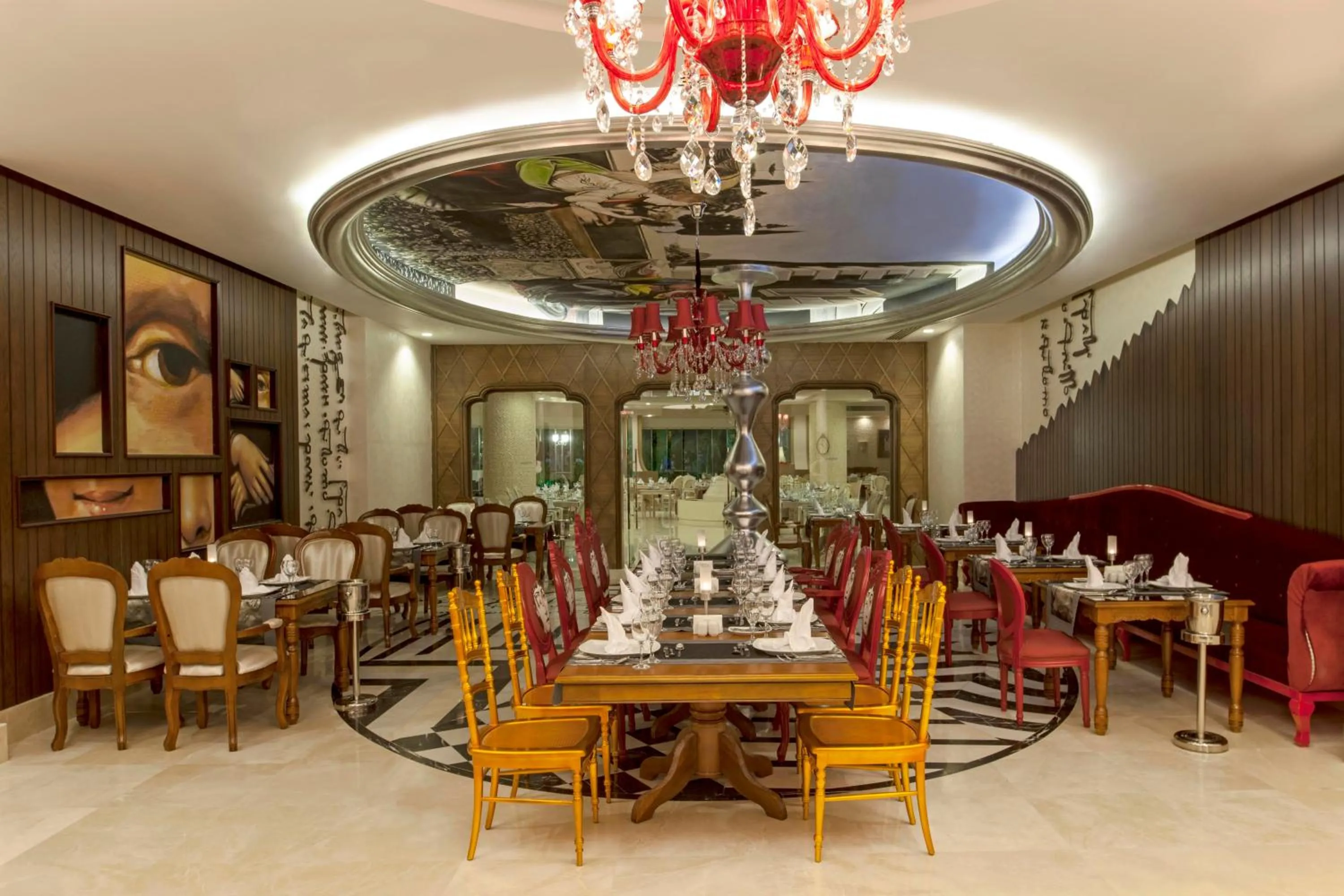 Restaurant/places to eat in Delphin Imperial Lara