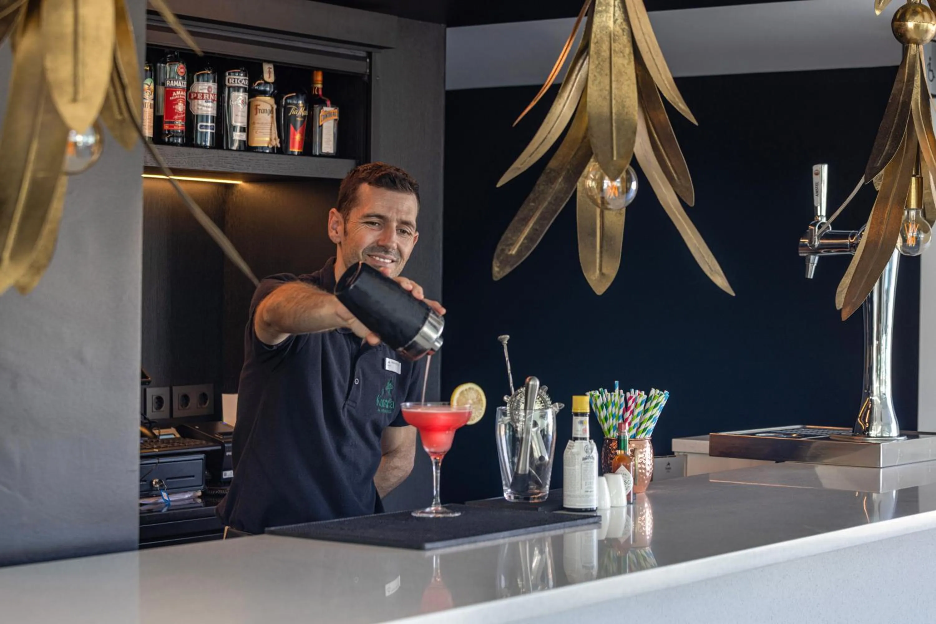 Drinks in Kumara Serenoa By Lopesan Hotels