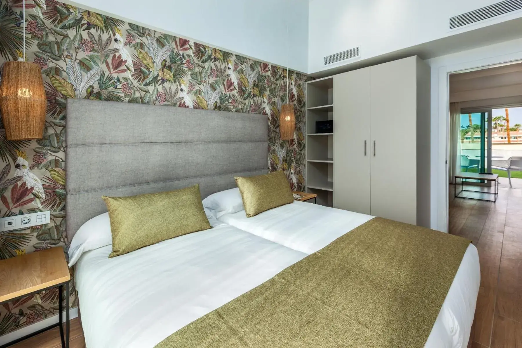 Suite - single occupancy in Kumara Serenoa By Lopesan Hotels Suite - single occupancy in Kumara Serenoa By Lopesan Hotels